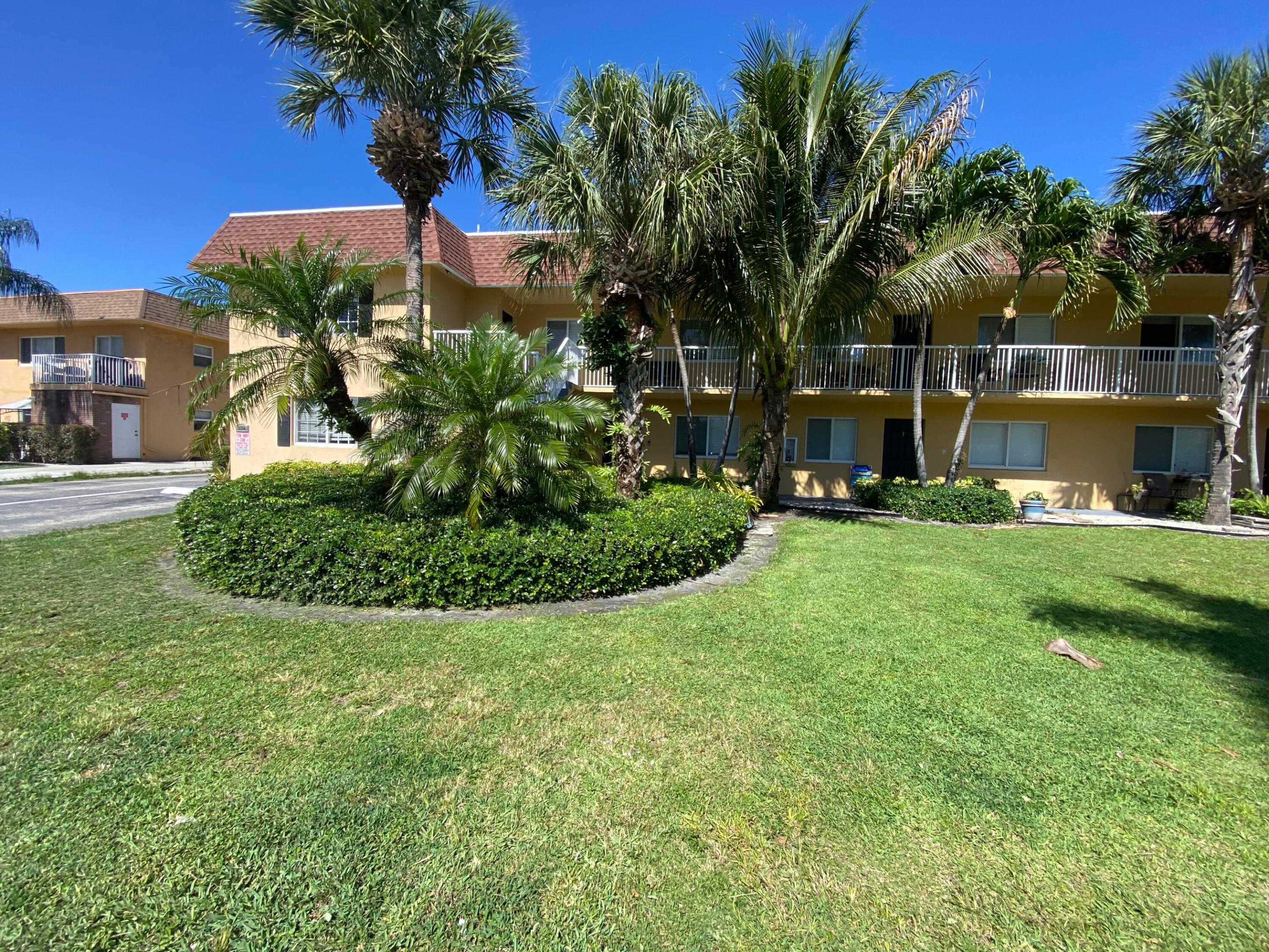 1014 NE 9th Avenue 9