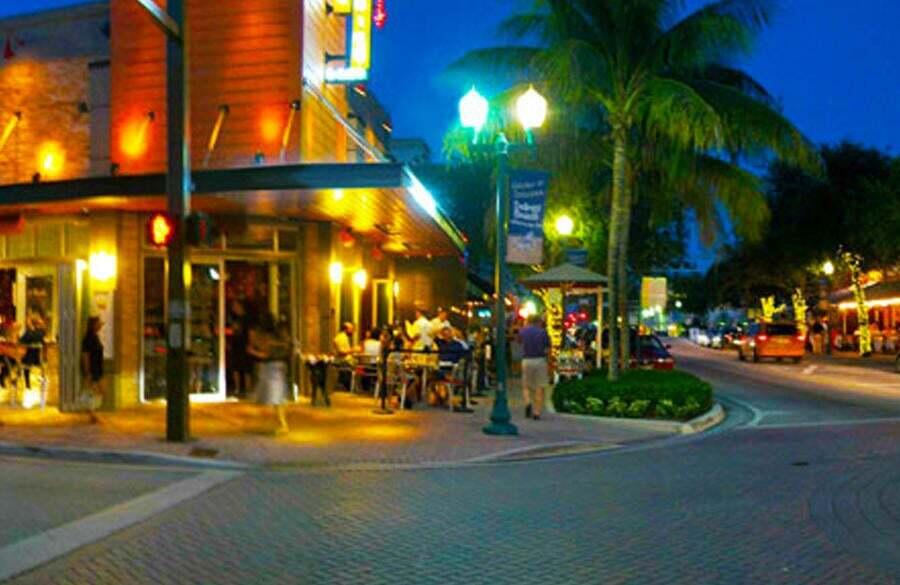 1014 NE 9th Avenue 9