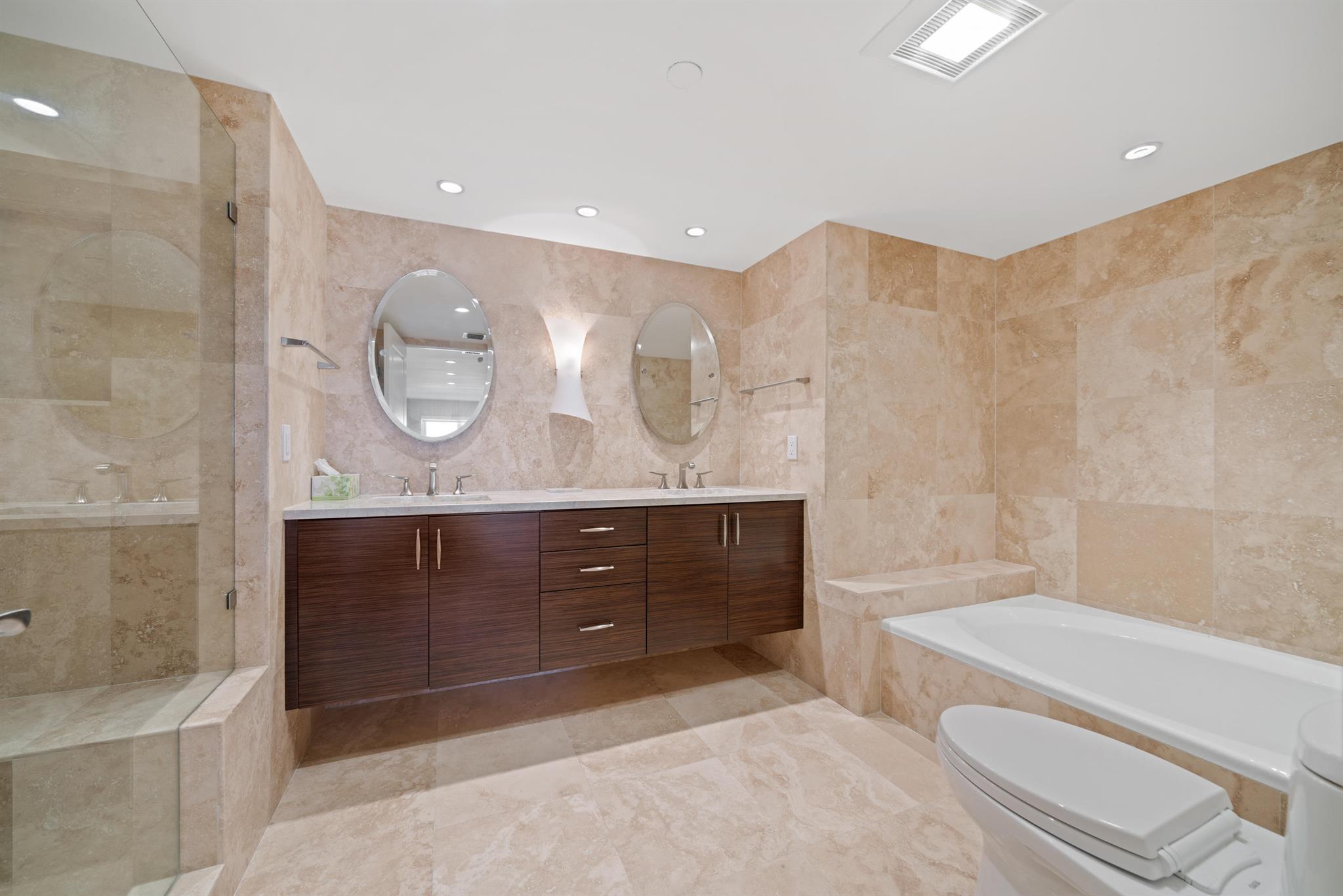 4301 N Ocean Boulevard 802