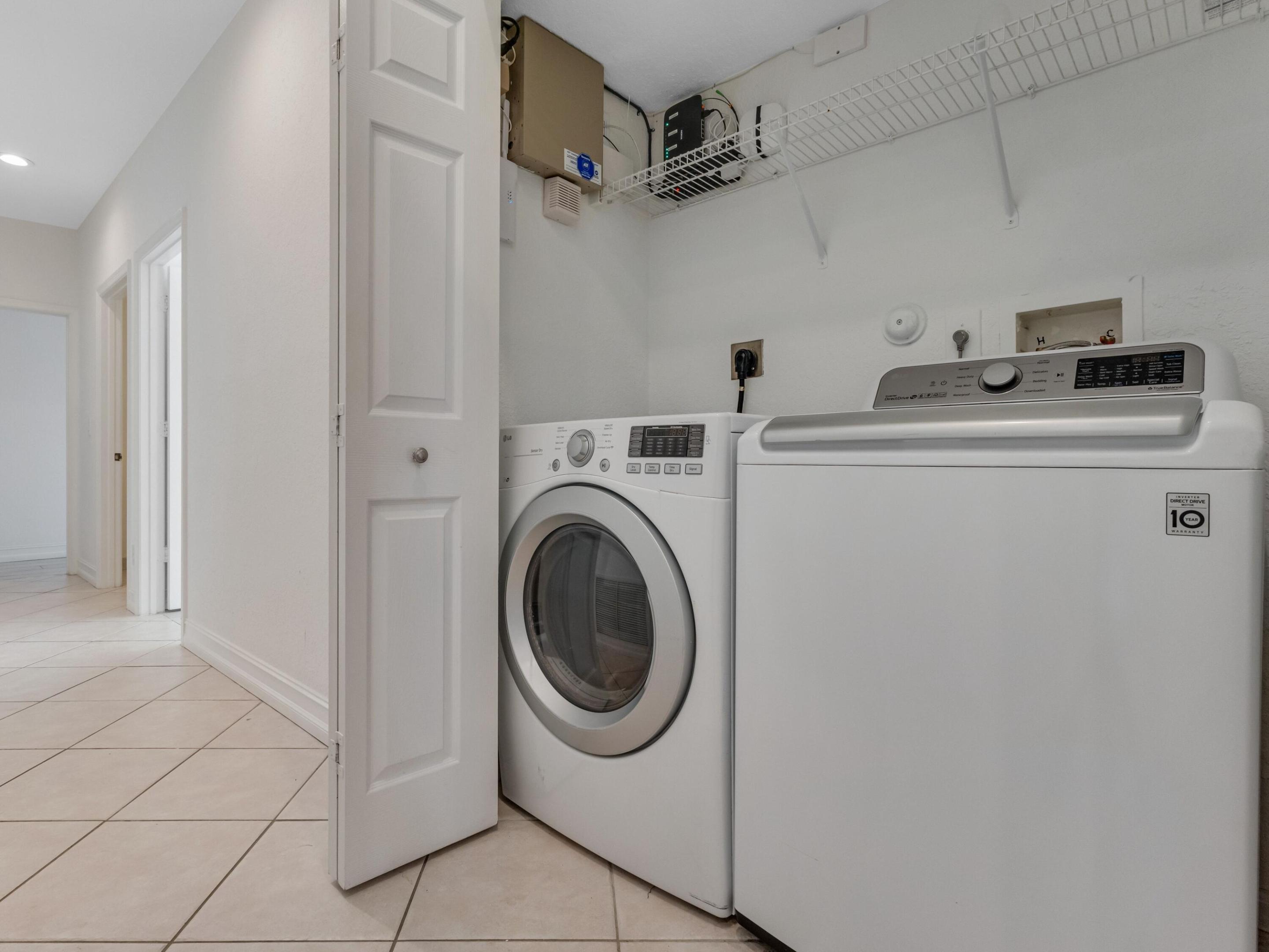 232 W Coral Trace Circle N