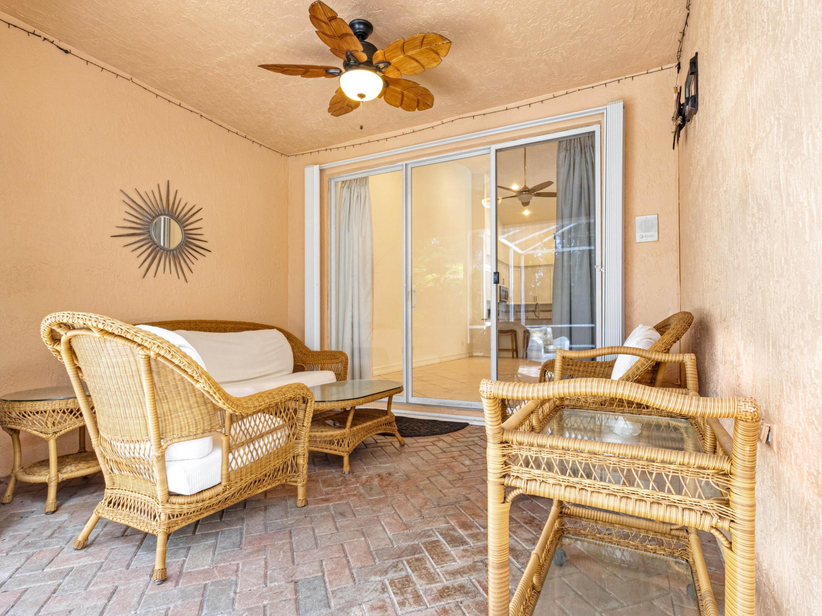 232 W Coral Trace Circle N