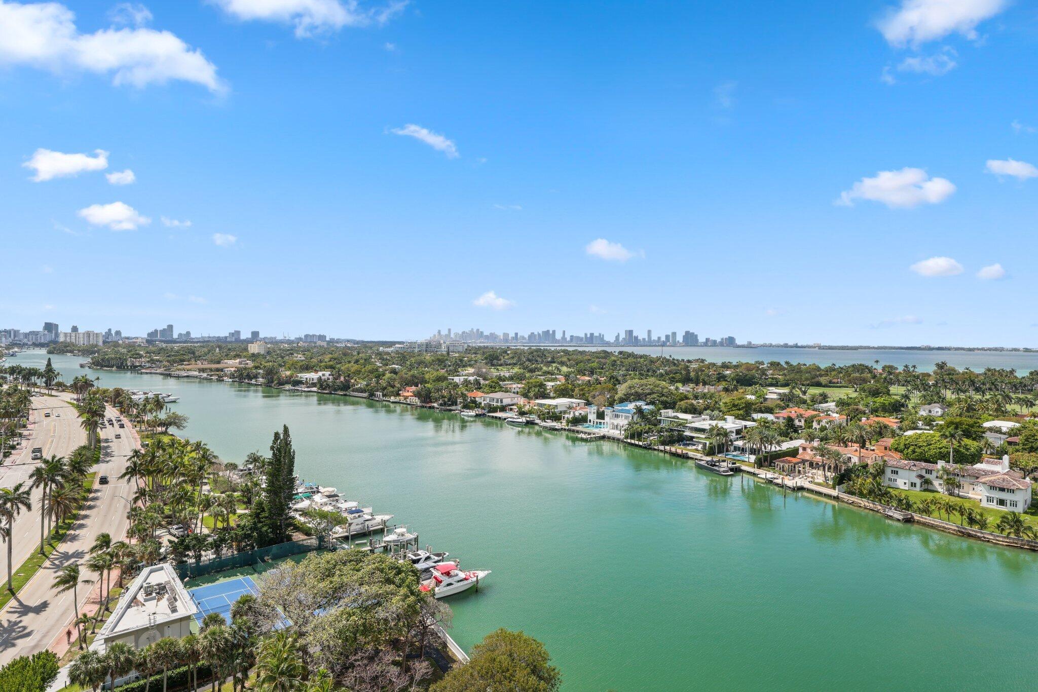 5500 Collins Avenue 1704