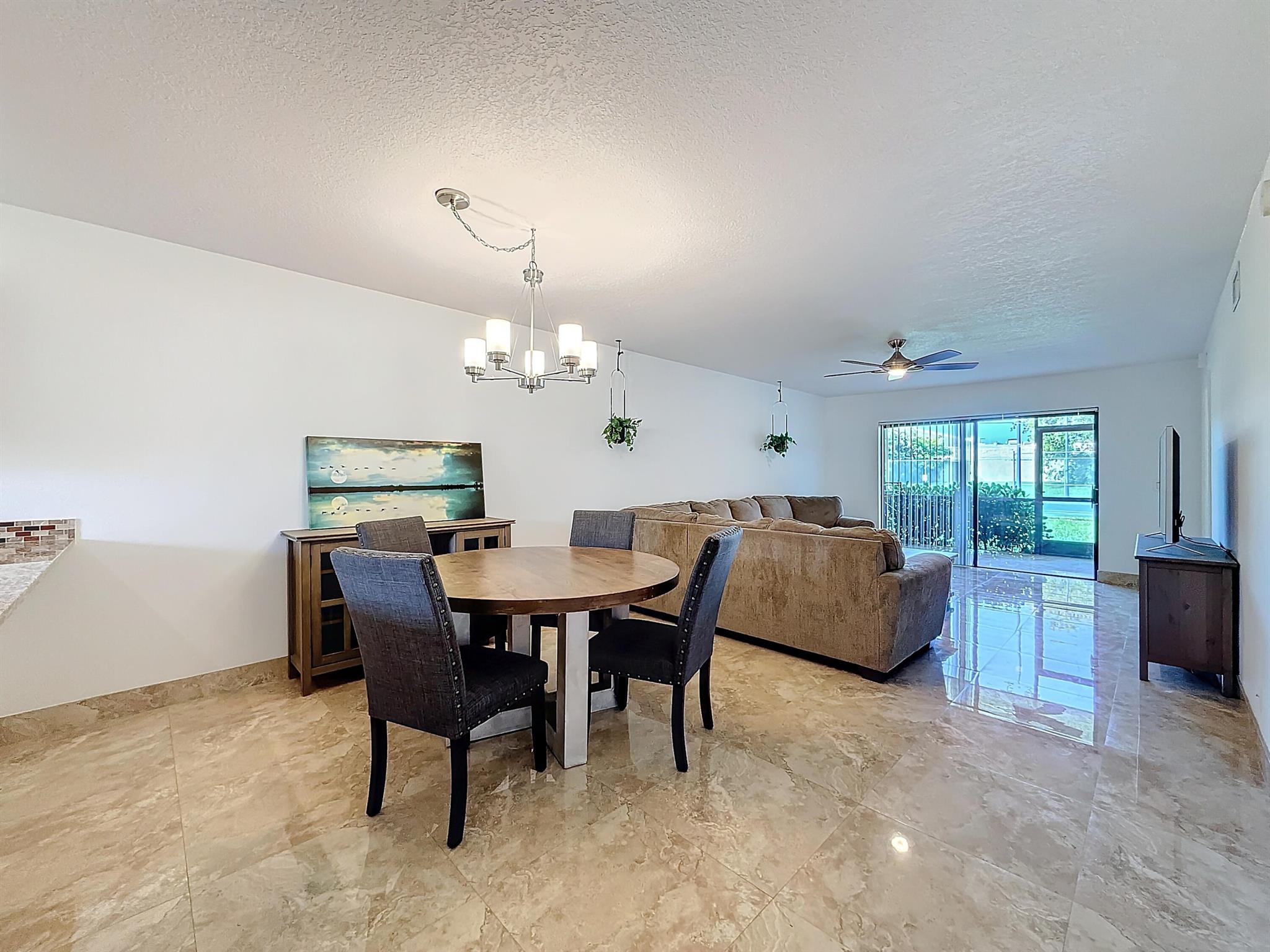 3020 Florida Boulevard 104-C