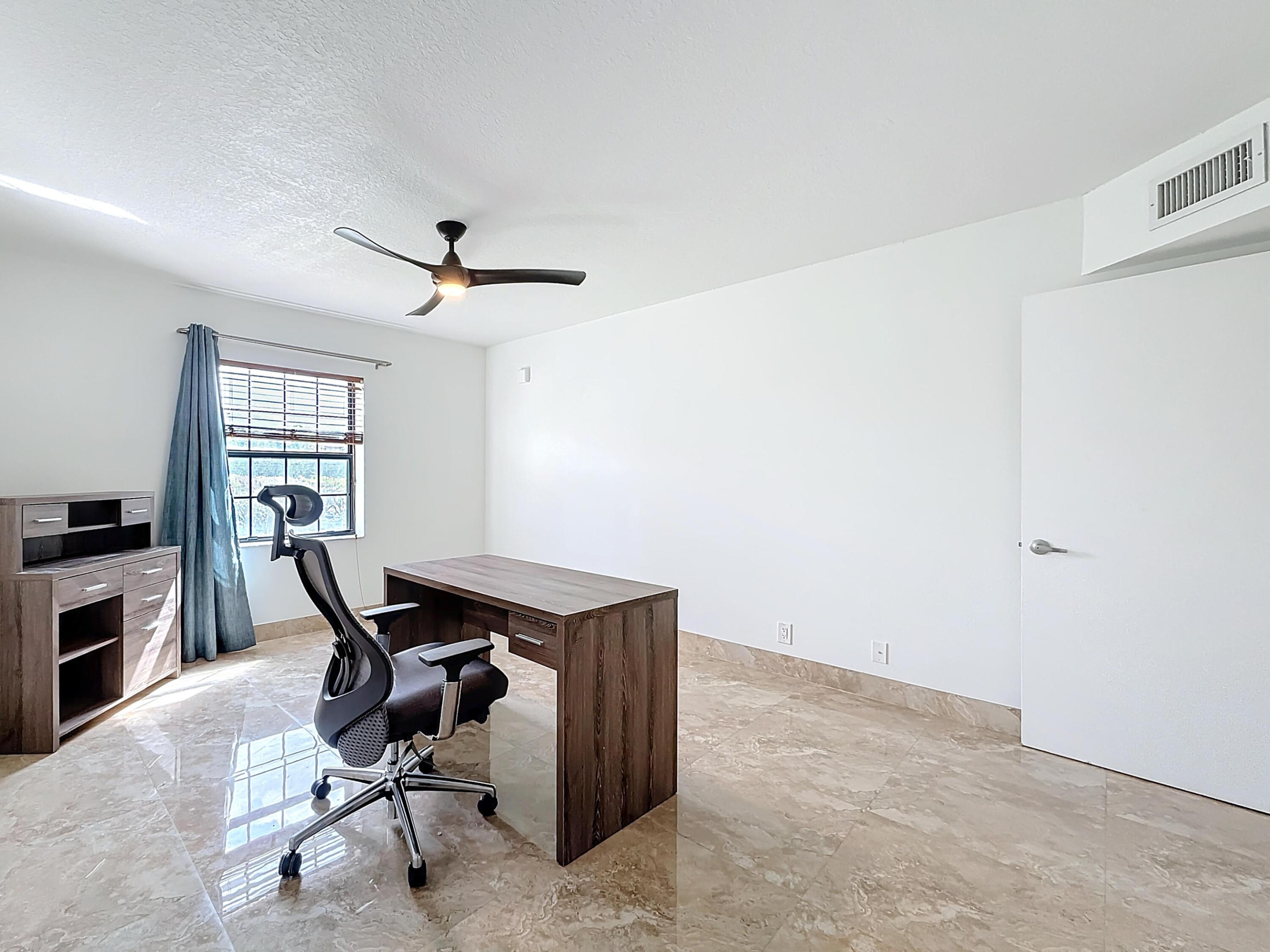 3020 Florida Boulevard 104-C