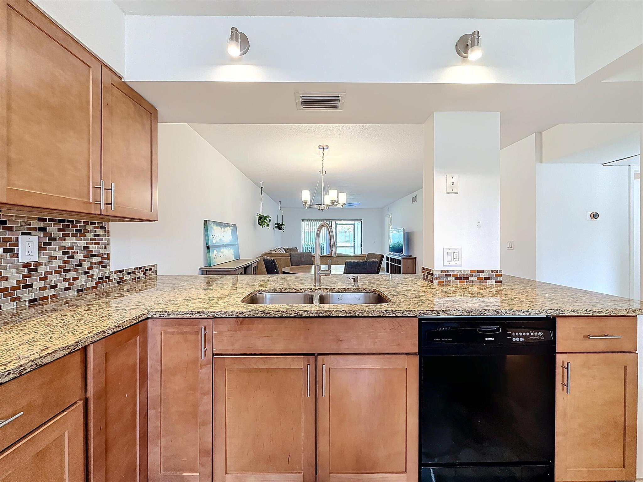 3020 Florida Boulevard 104-C