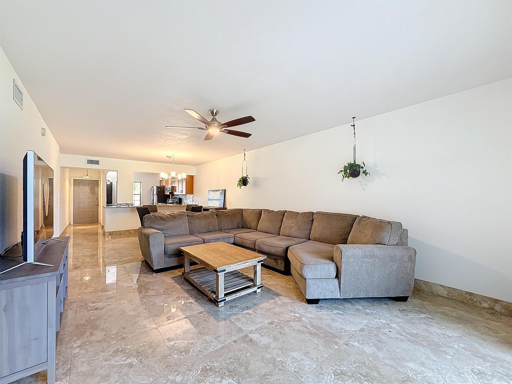 3020 Florida Boulevard 104-C