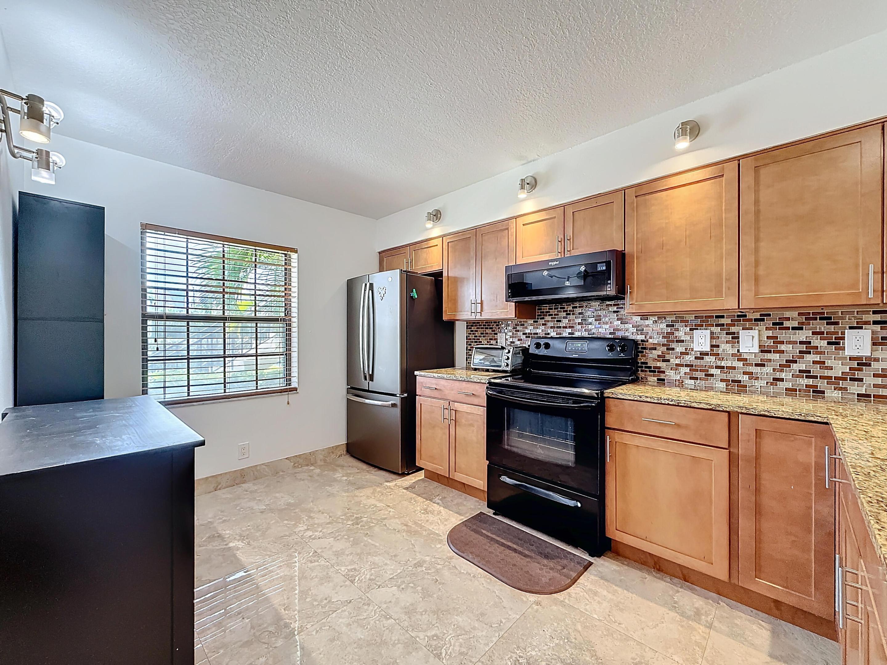 3020 Florida Boulevard 104-C