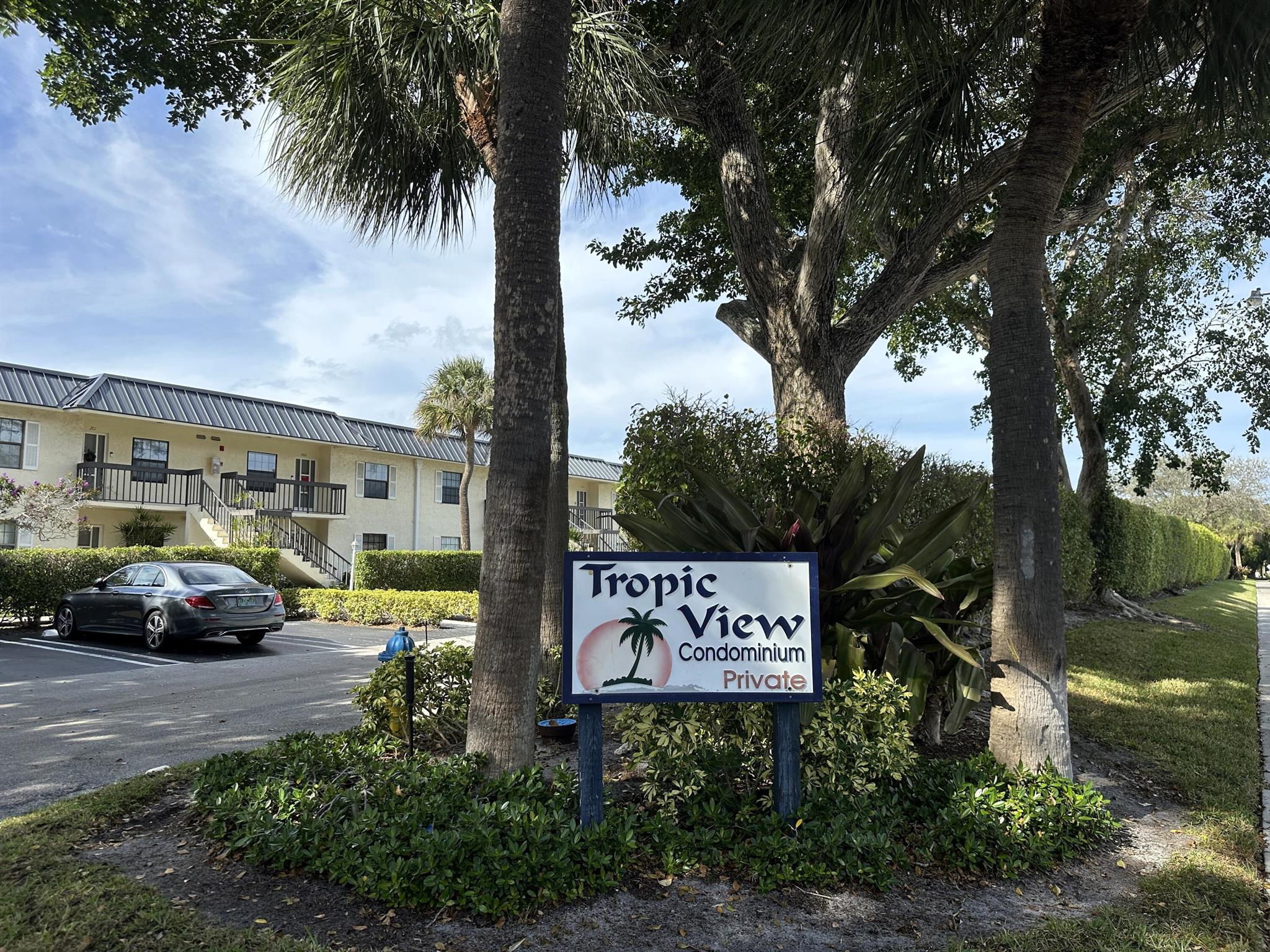 3020 Florida Boulevard 104-C