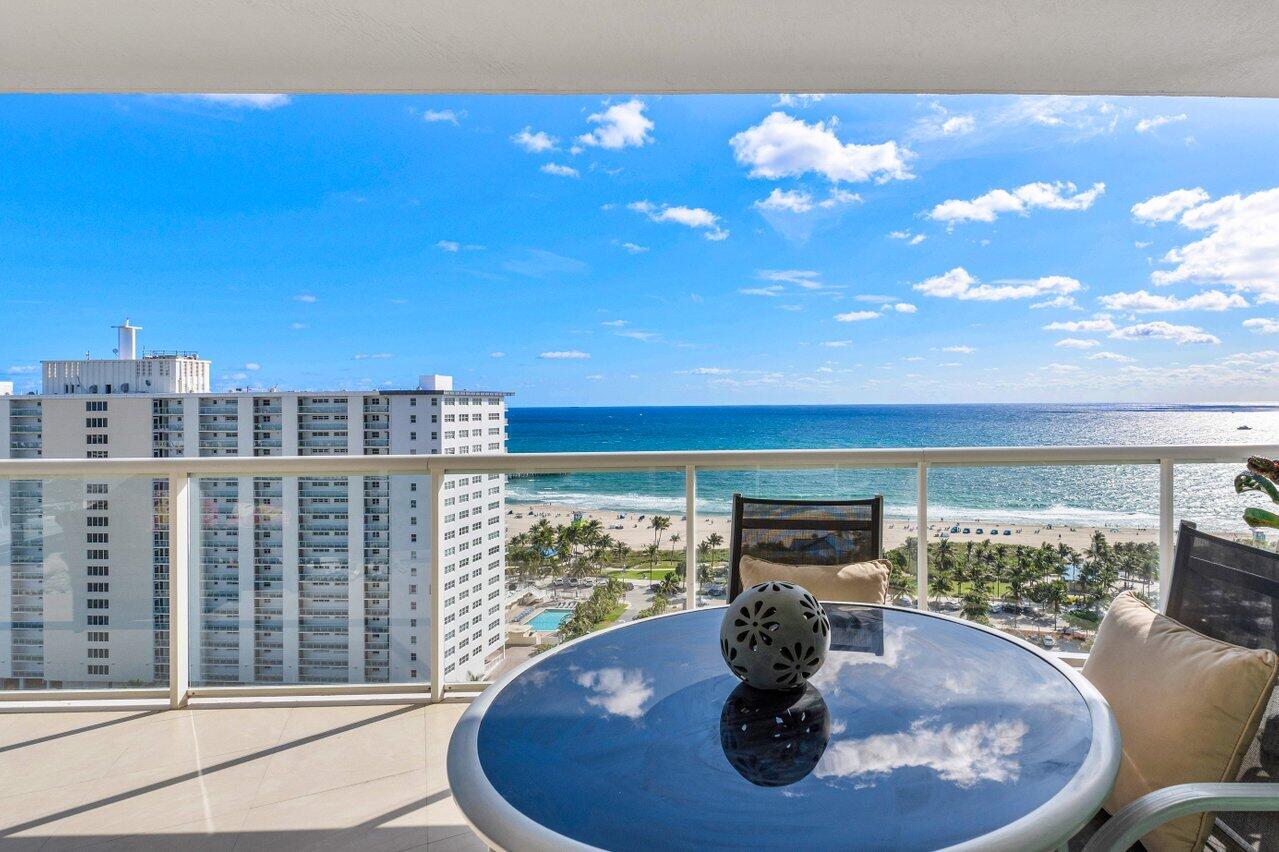 1 N Ocean Boulevard 1607
