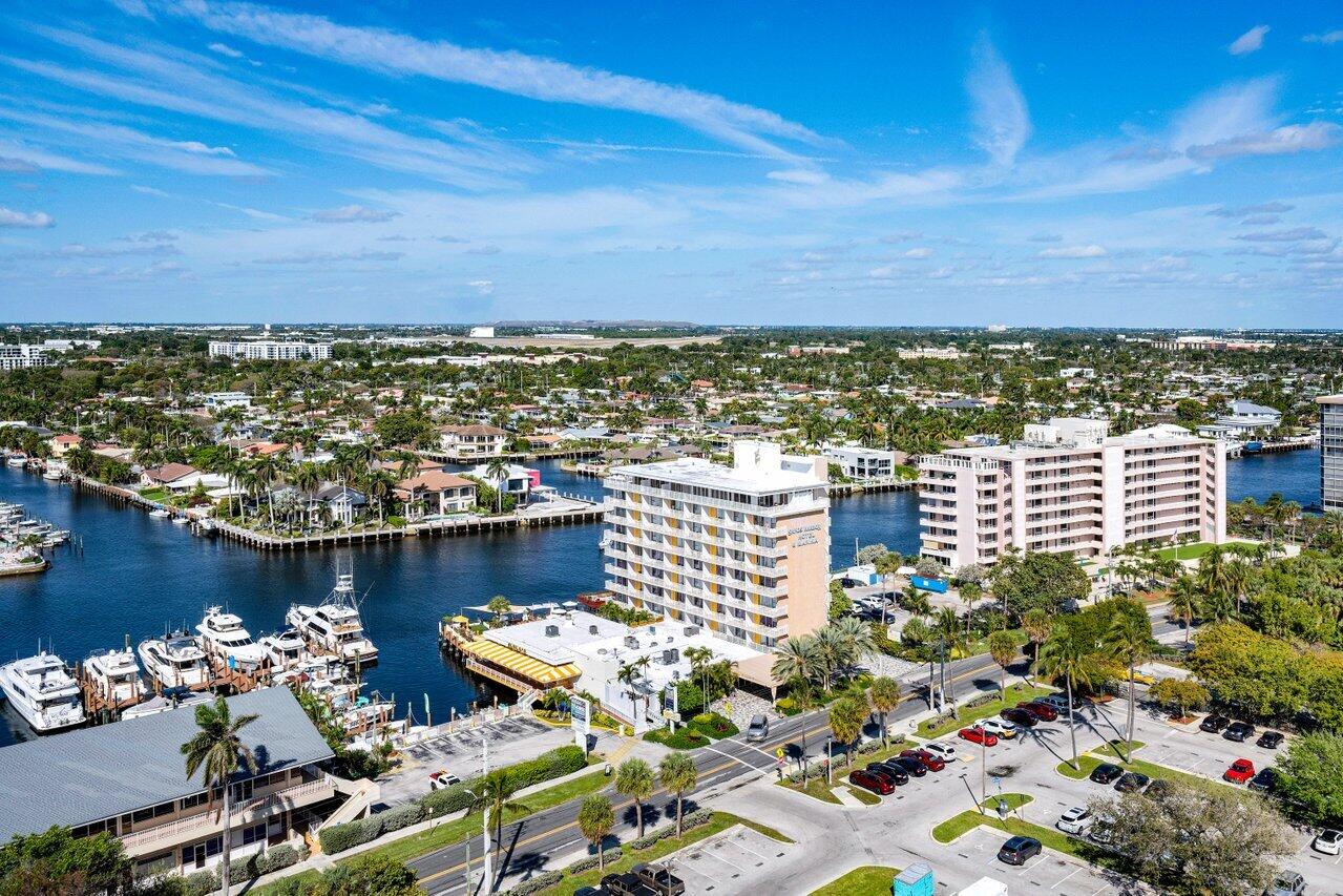 1 N Ocean Boulevard 1607