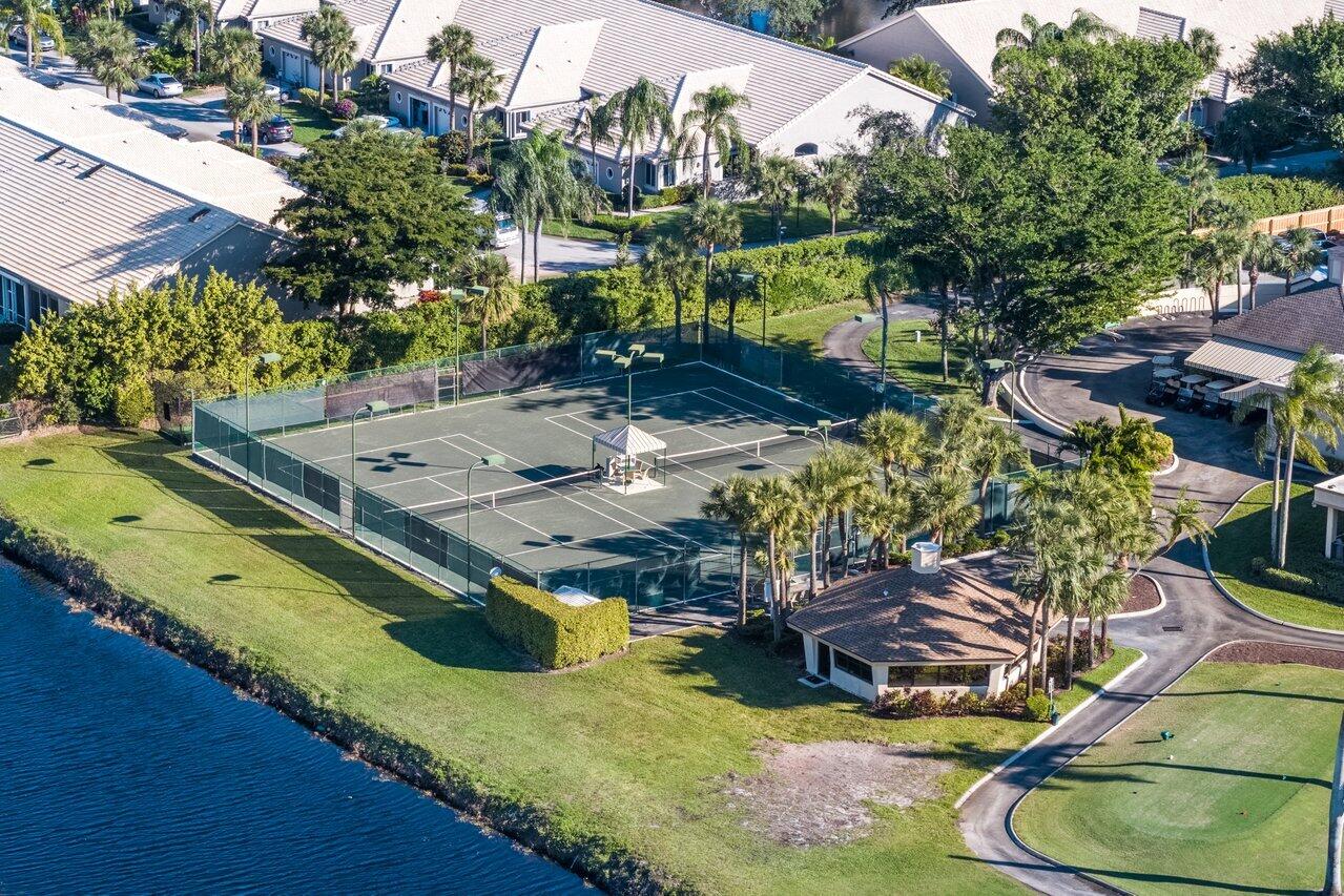 5120 Golfview Court 1722