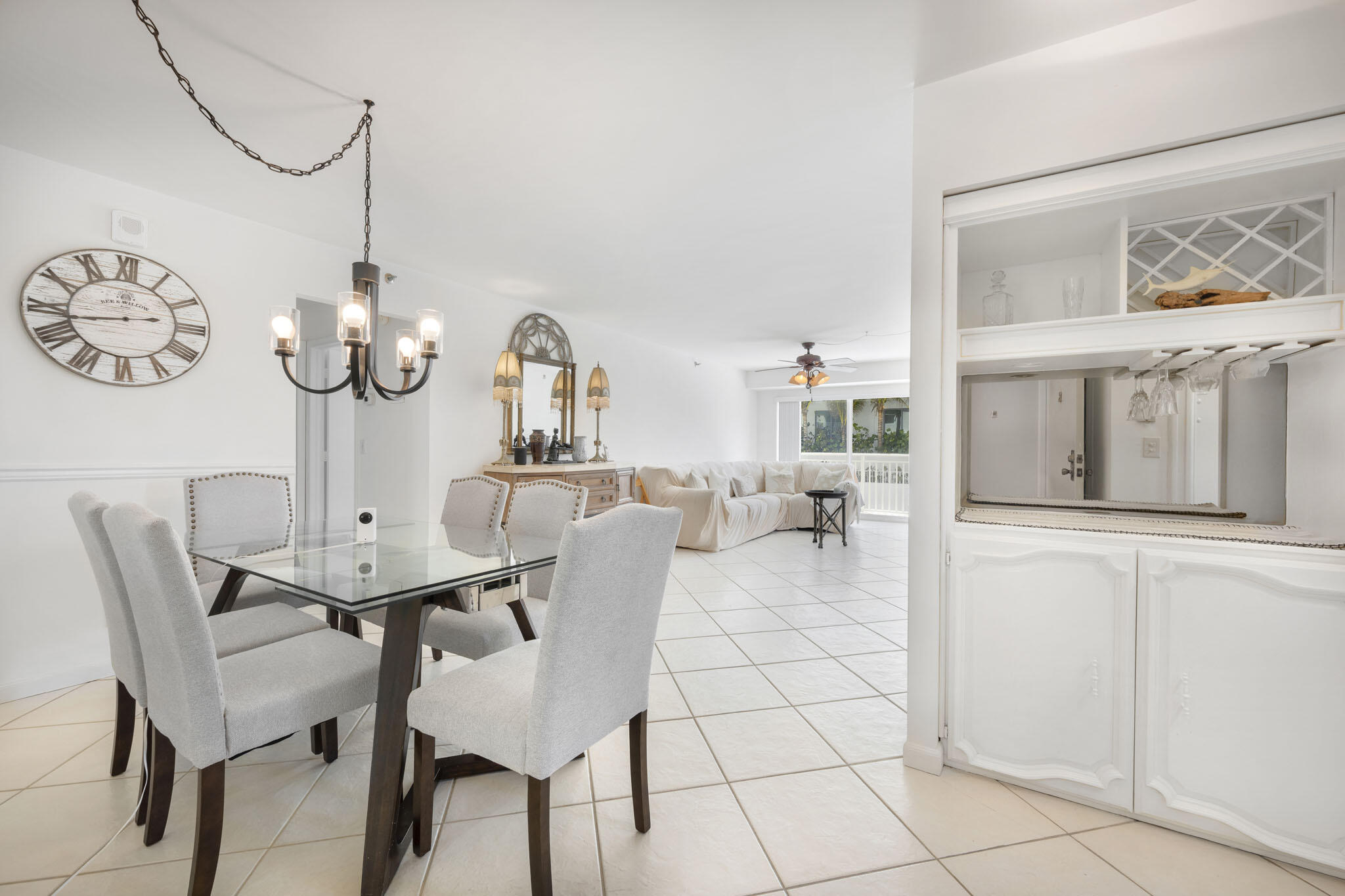 4511 S Ocean Boulevard 101