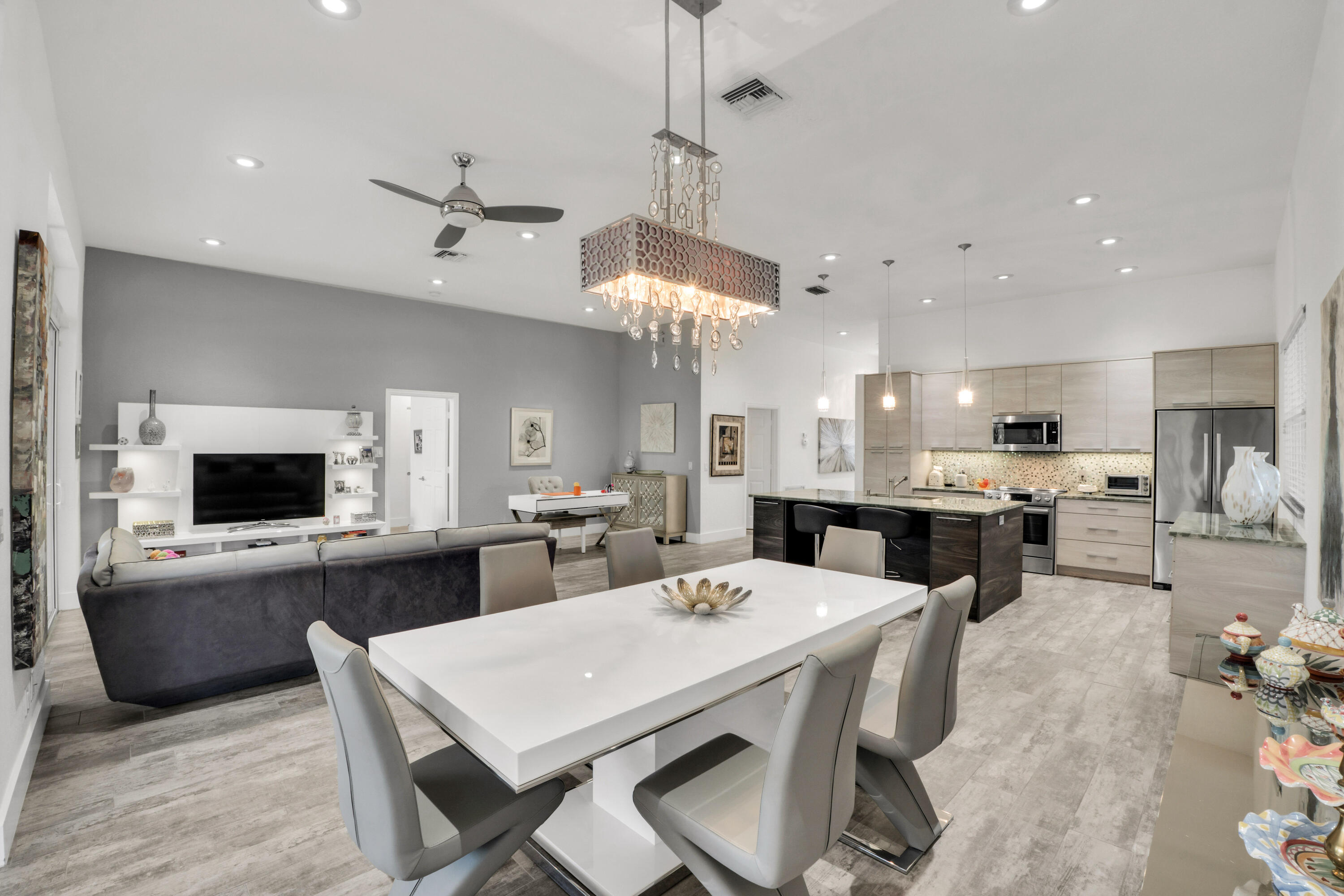 16677 Los Gatos Drive, Delray Beach