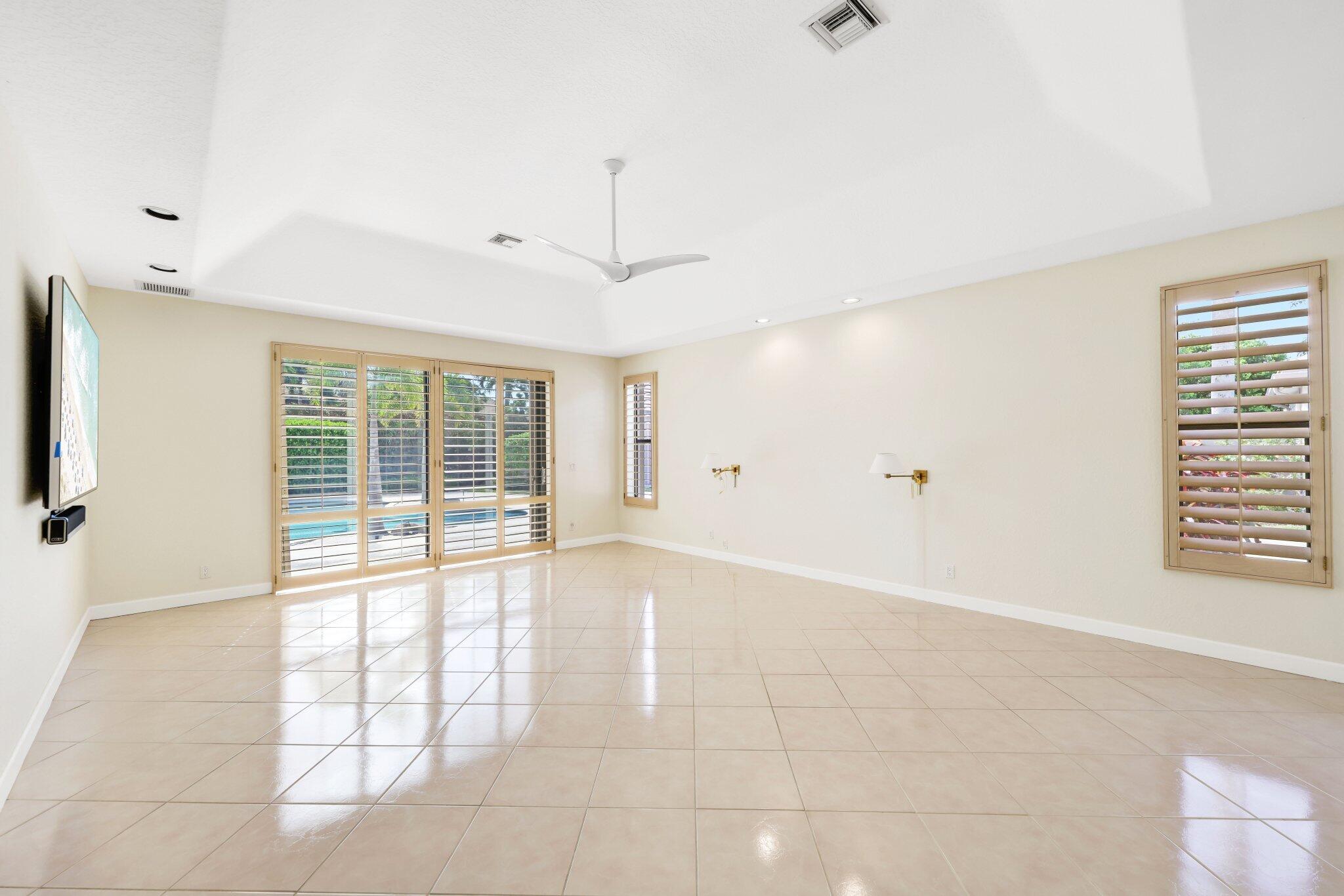 2427 NW 62nd Street