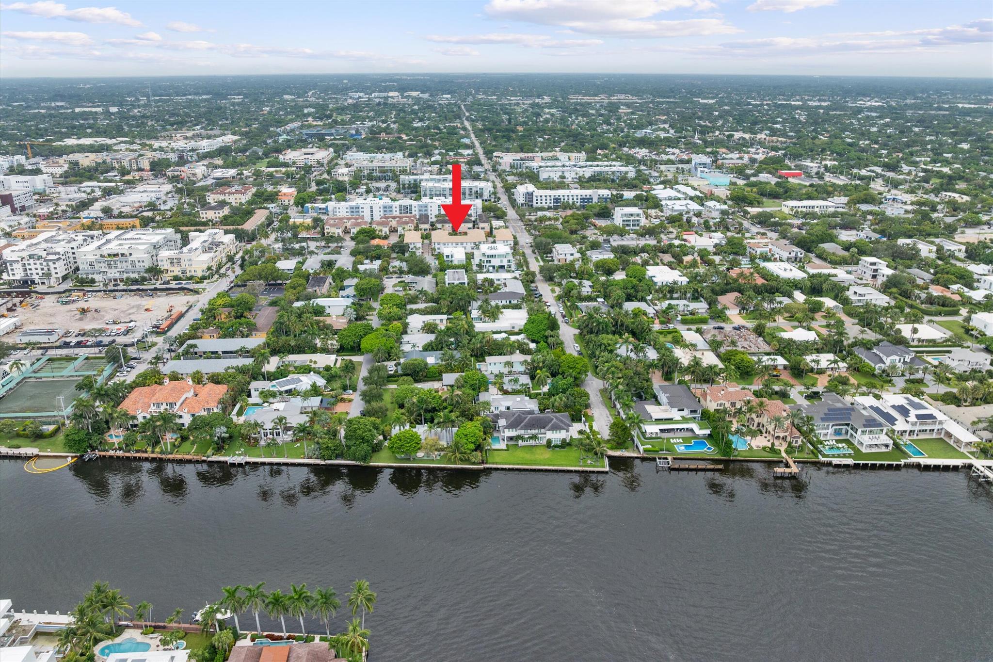 607 Renaissance Lane