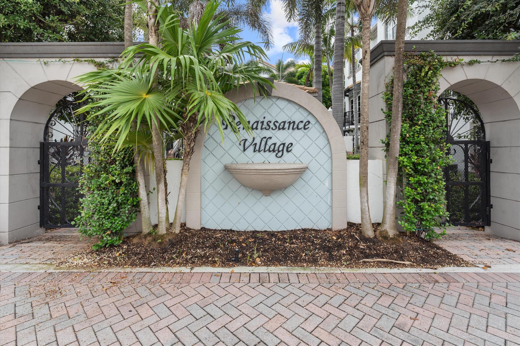 607 Renaissance Lane