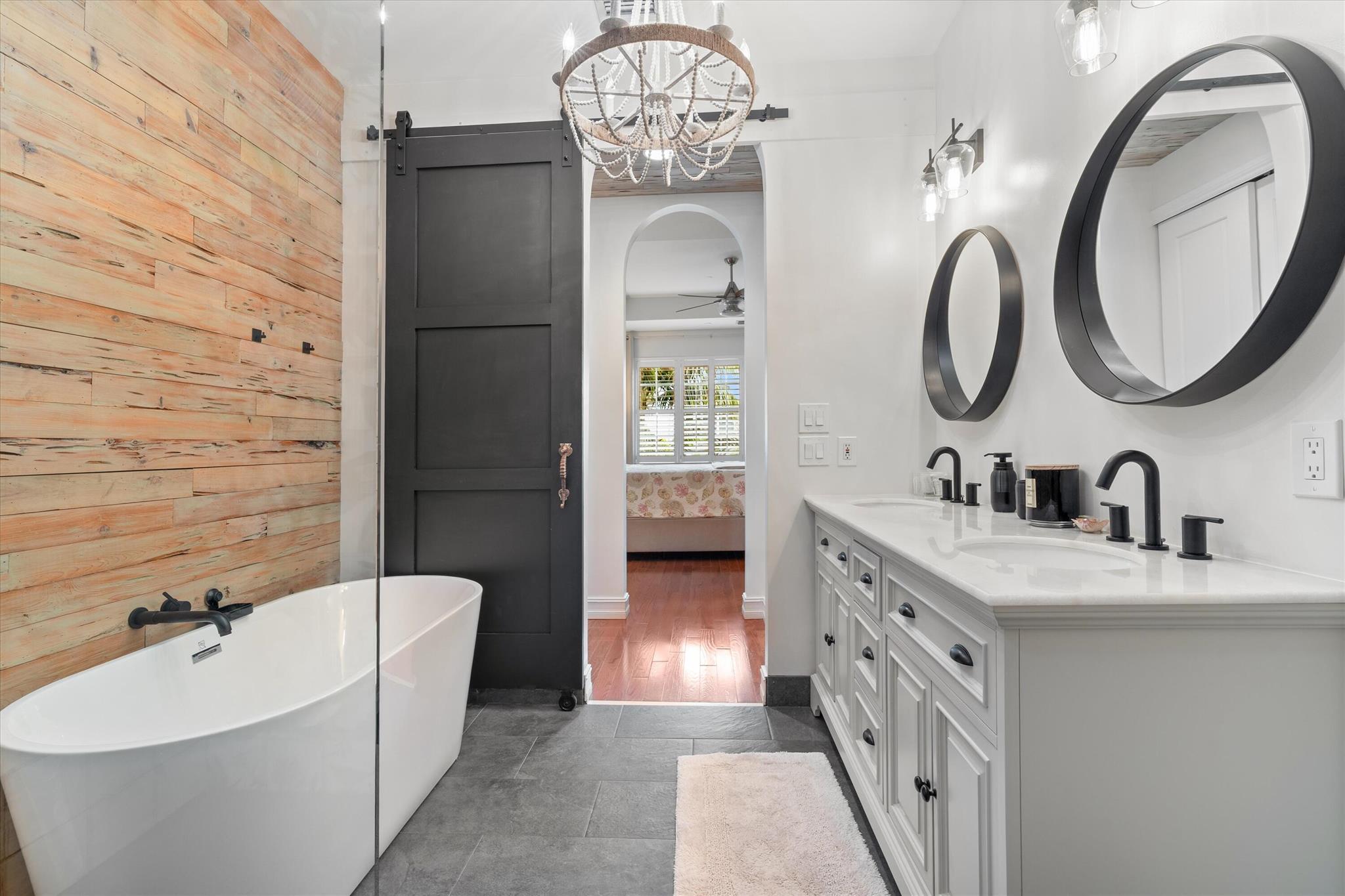 607 Renaissance Lane