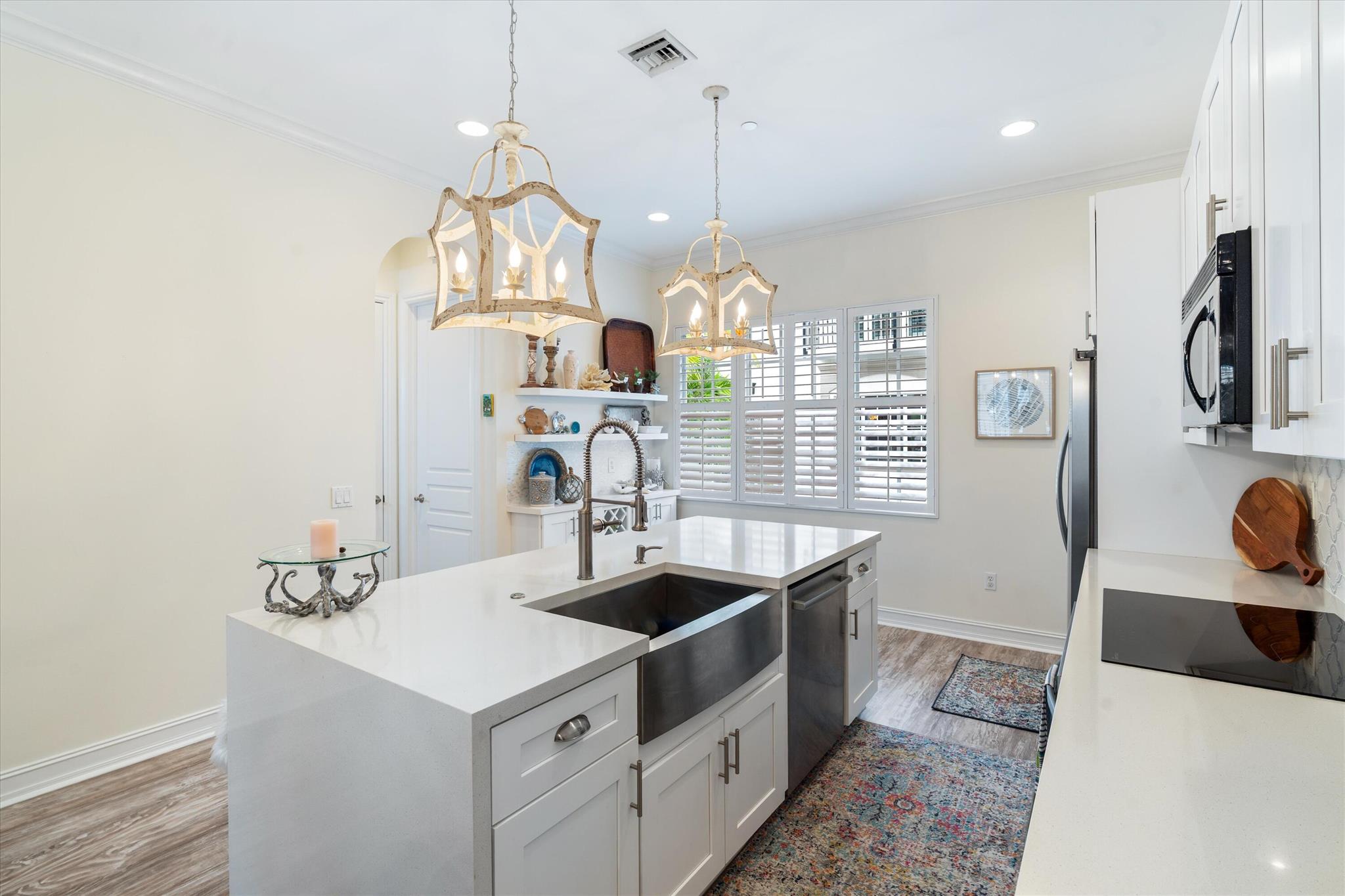 607 Renaissance Lane