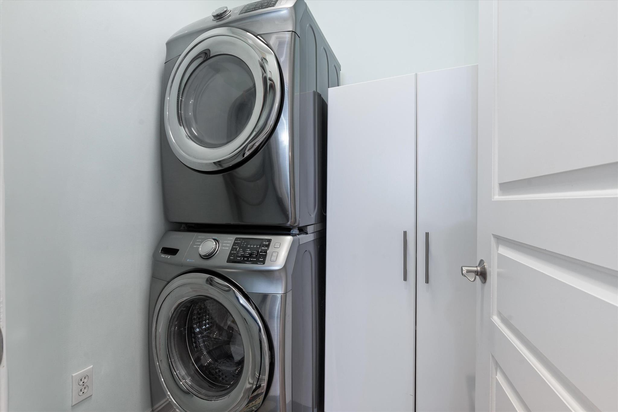 607 Renaissance Lane