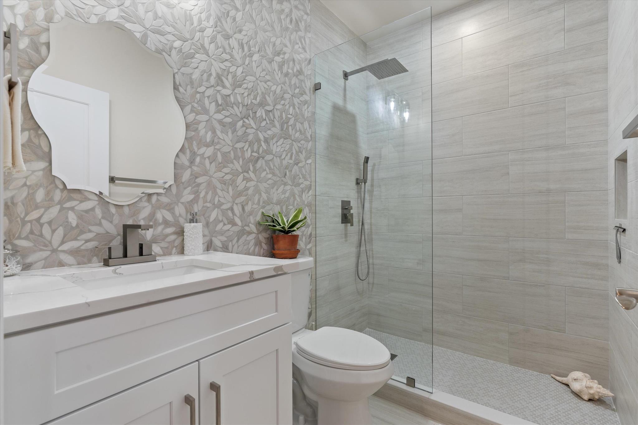 607 Renaissance Lane