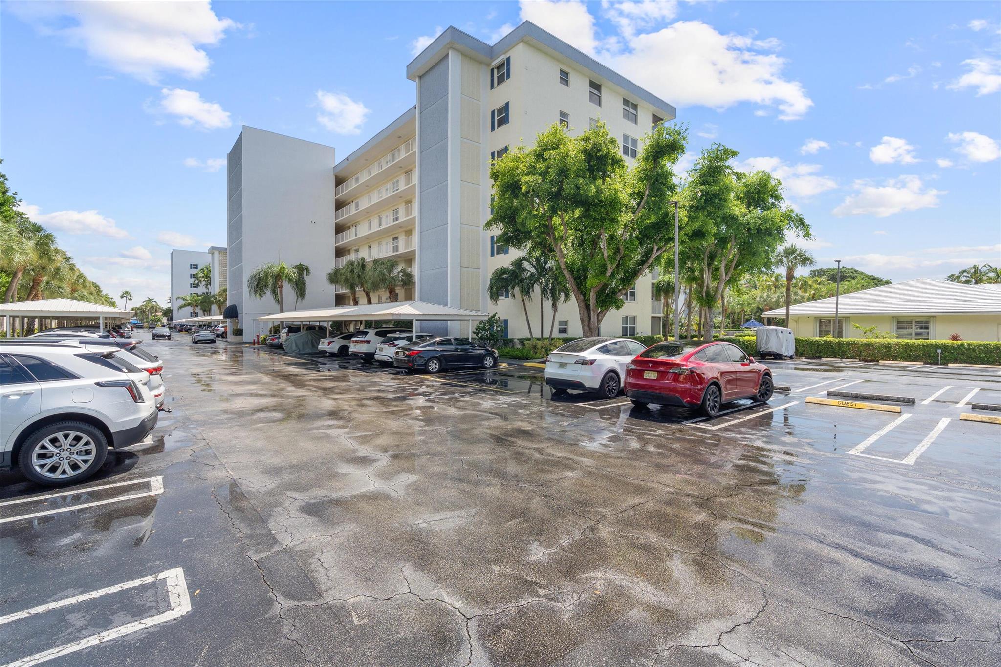 1 Harbourside Drive 4201