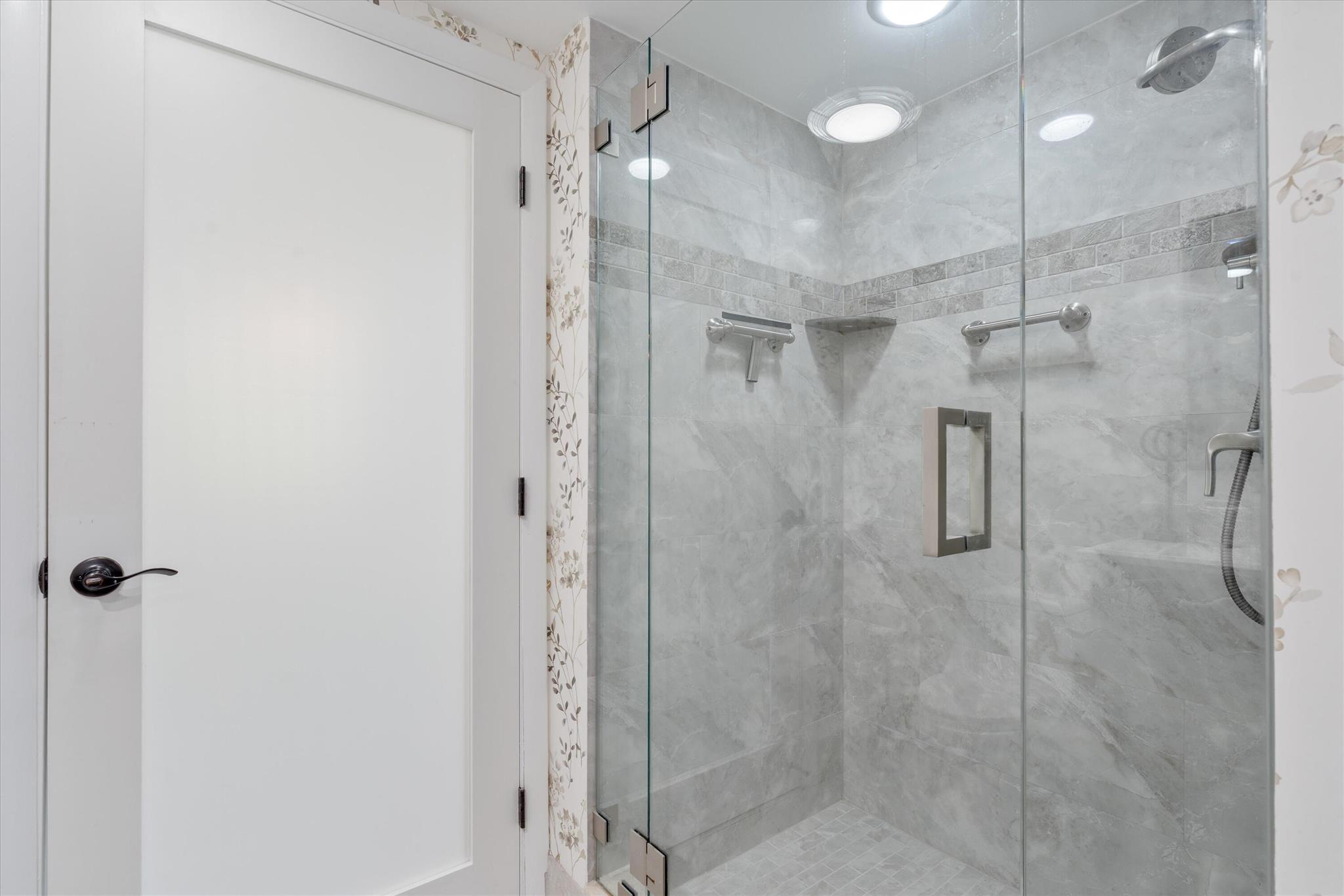 1 Harbourside Drive 4201