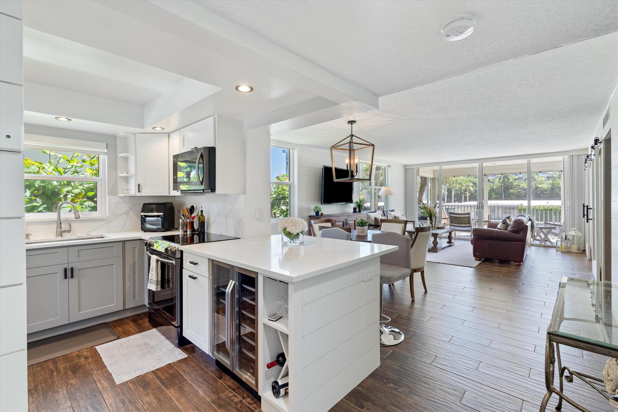 1 Harbourside Drive 4201