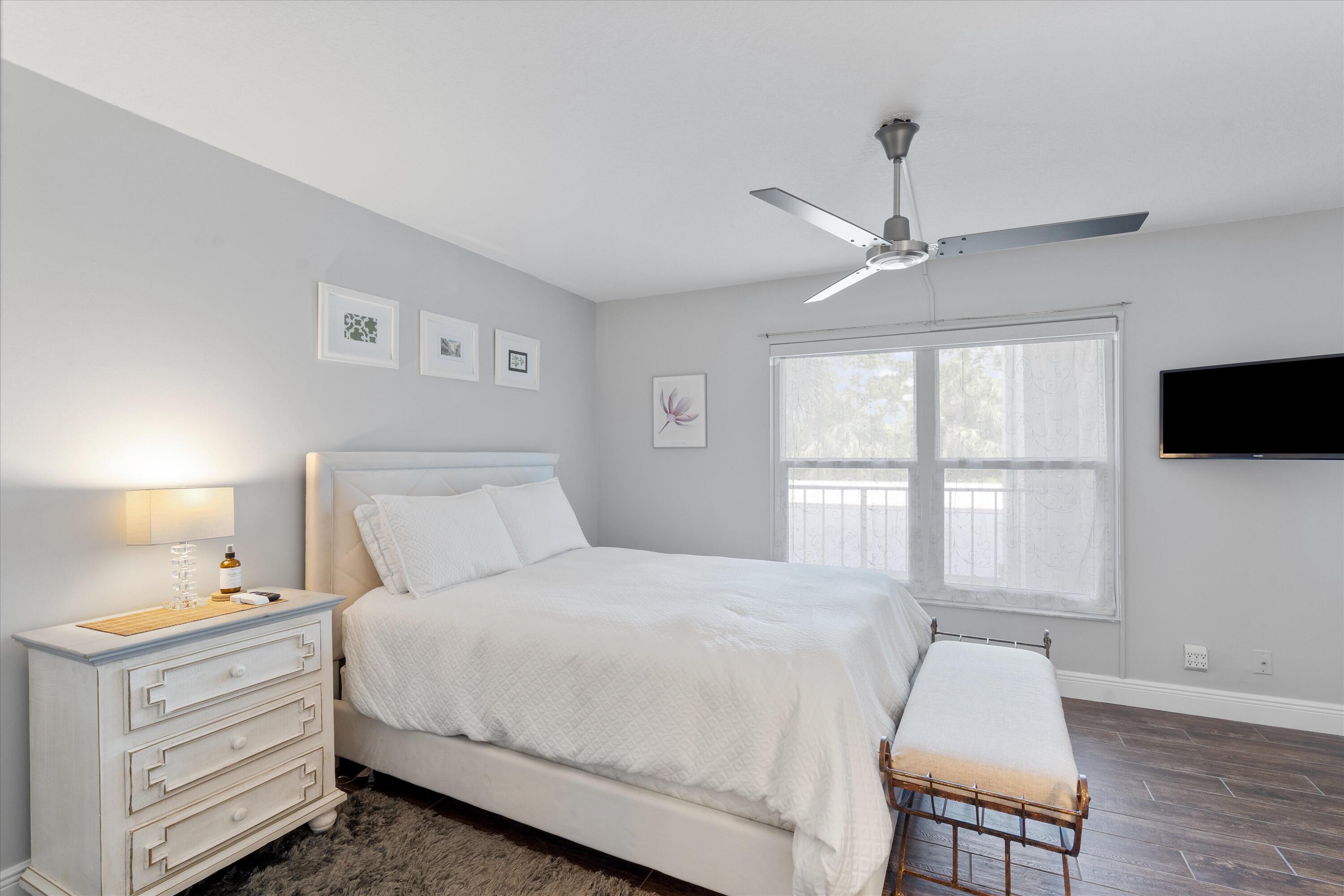 1 Harbourside Drive 4201