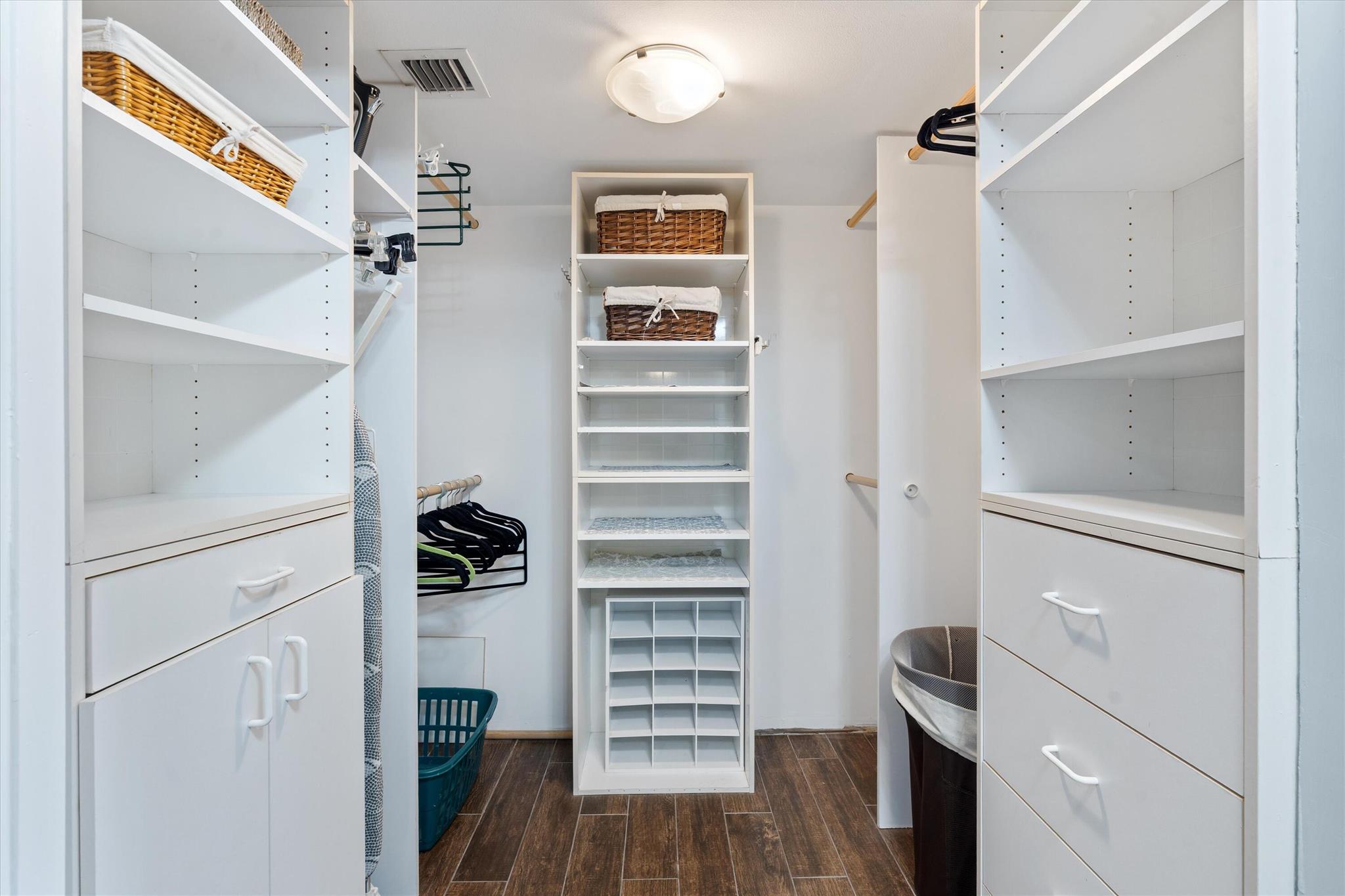 1 Harbourside Drive 4201