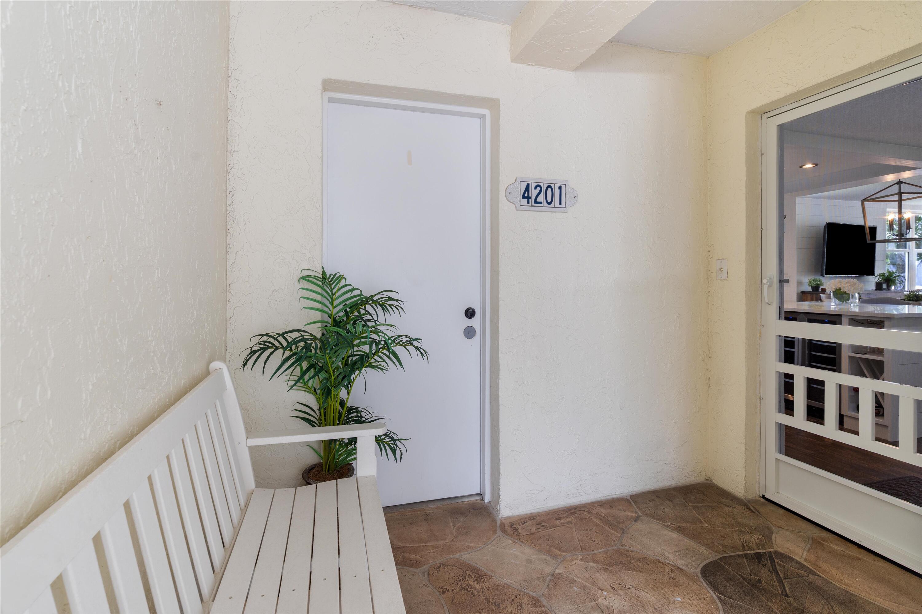 1 Harbourside Drive 4201