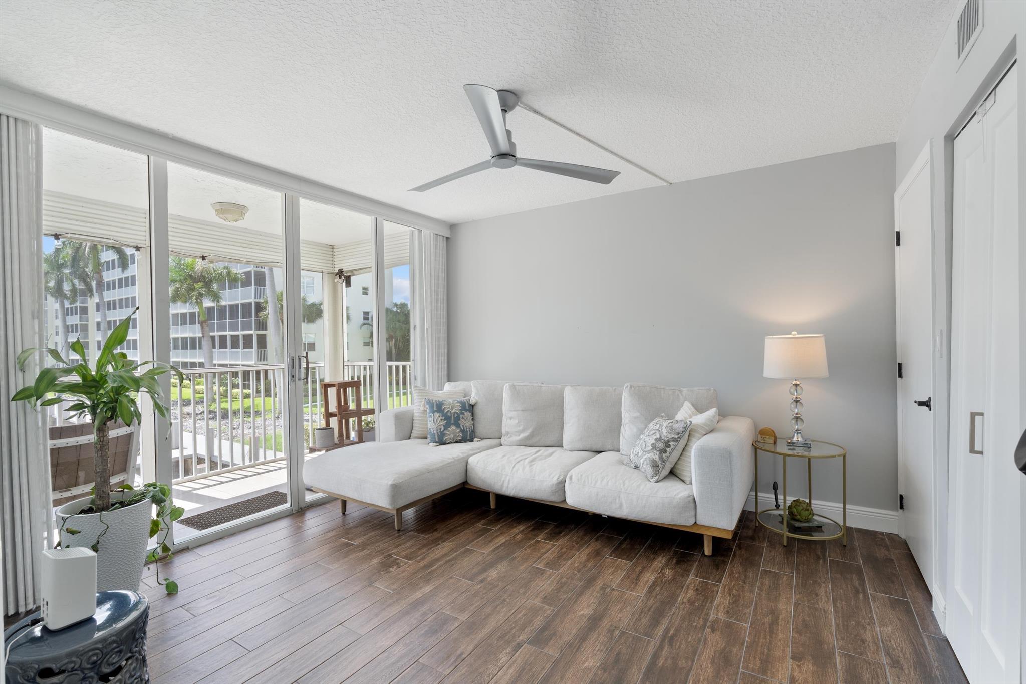 1 Harbourside Drive 4201