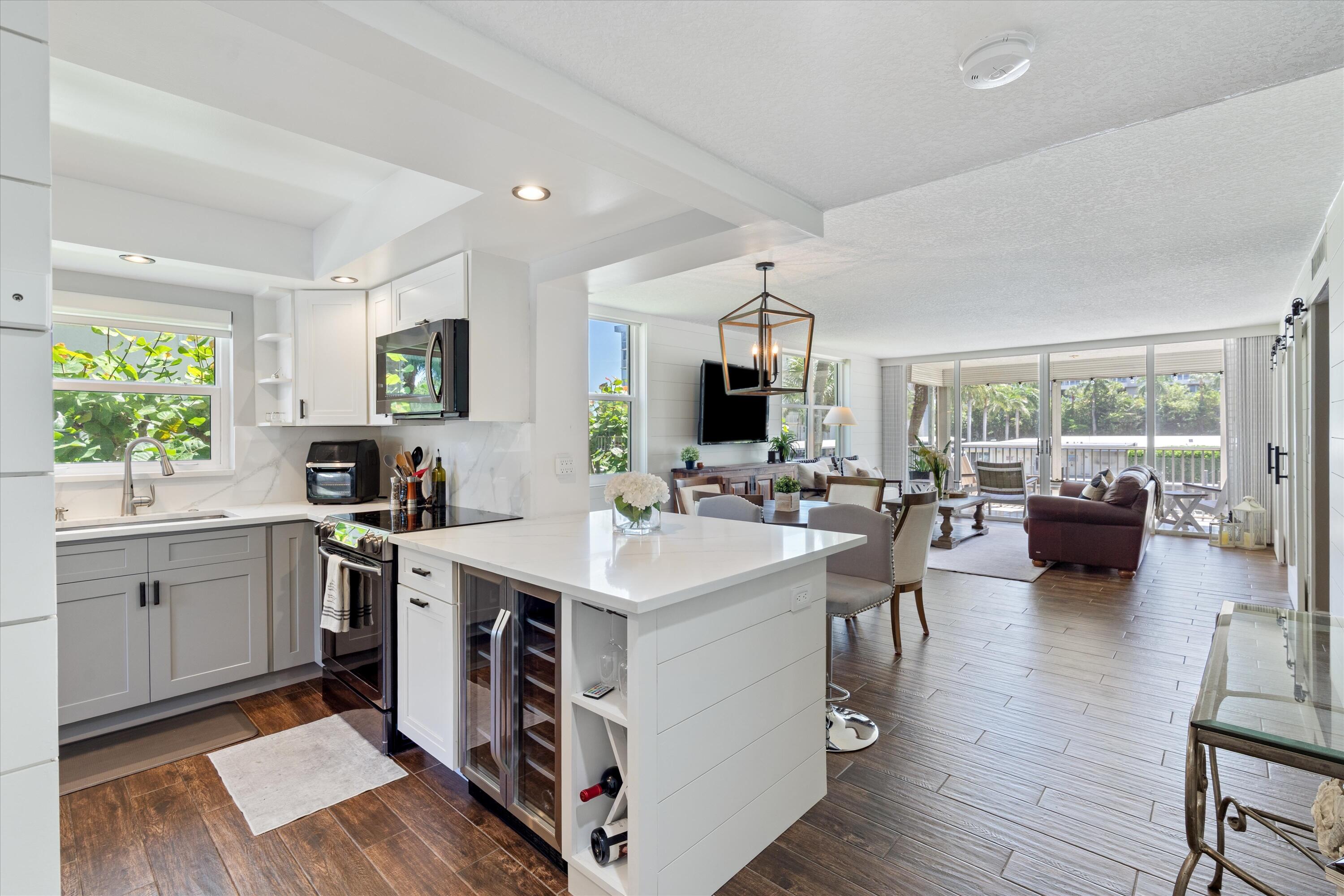 1 Harbourside Drive 4201