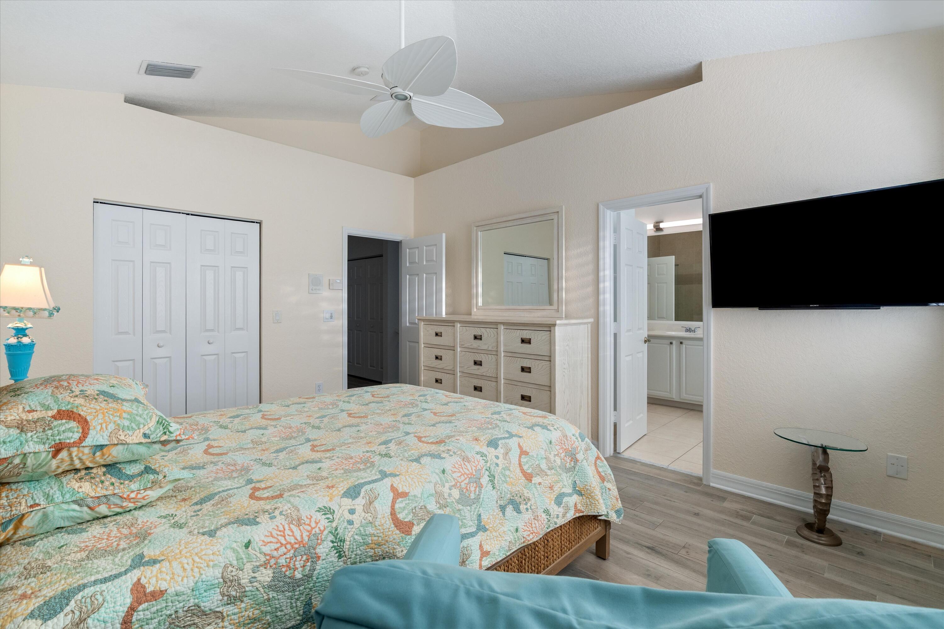 295 NE 5th Avenue 32