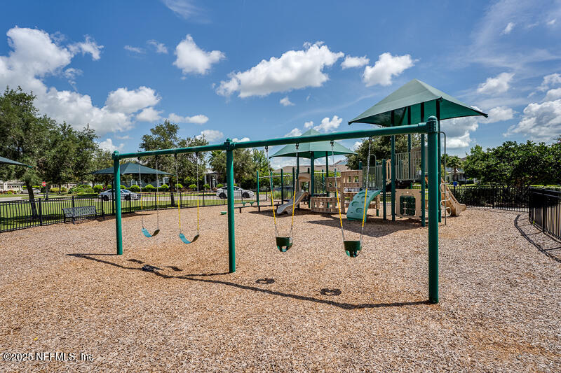 268 PALM BREEZE Drive
