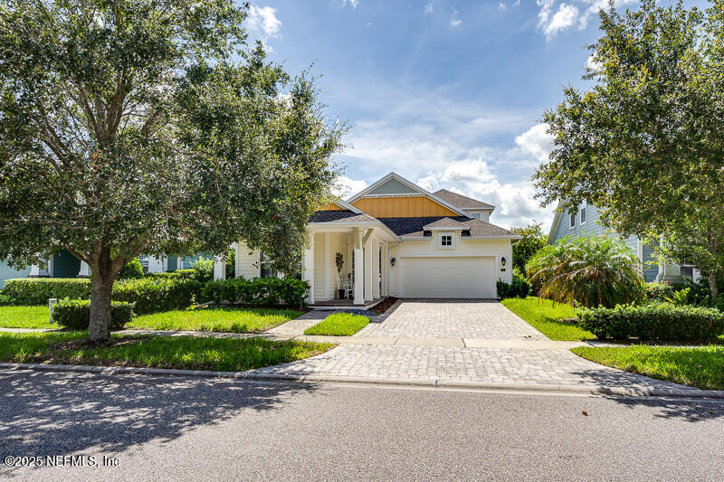 268 PALM BREEZE Drive