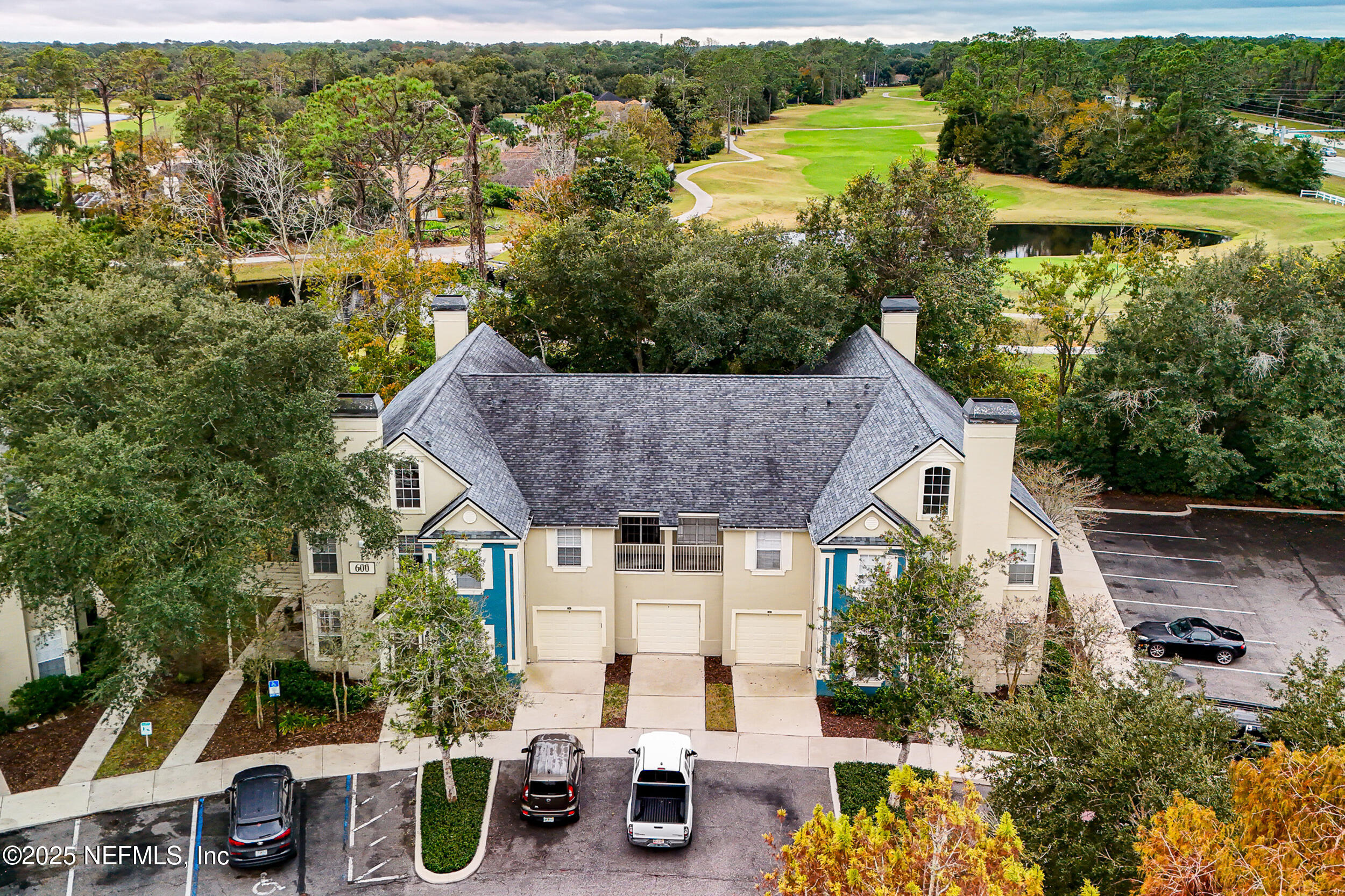 13700 RICHMOND PARK Drive N 607