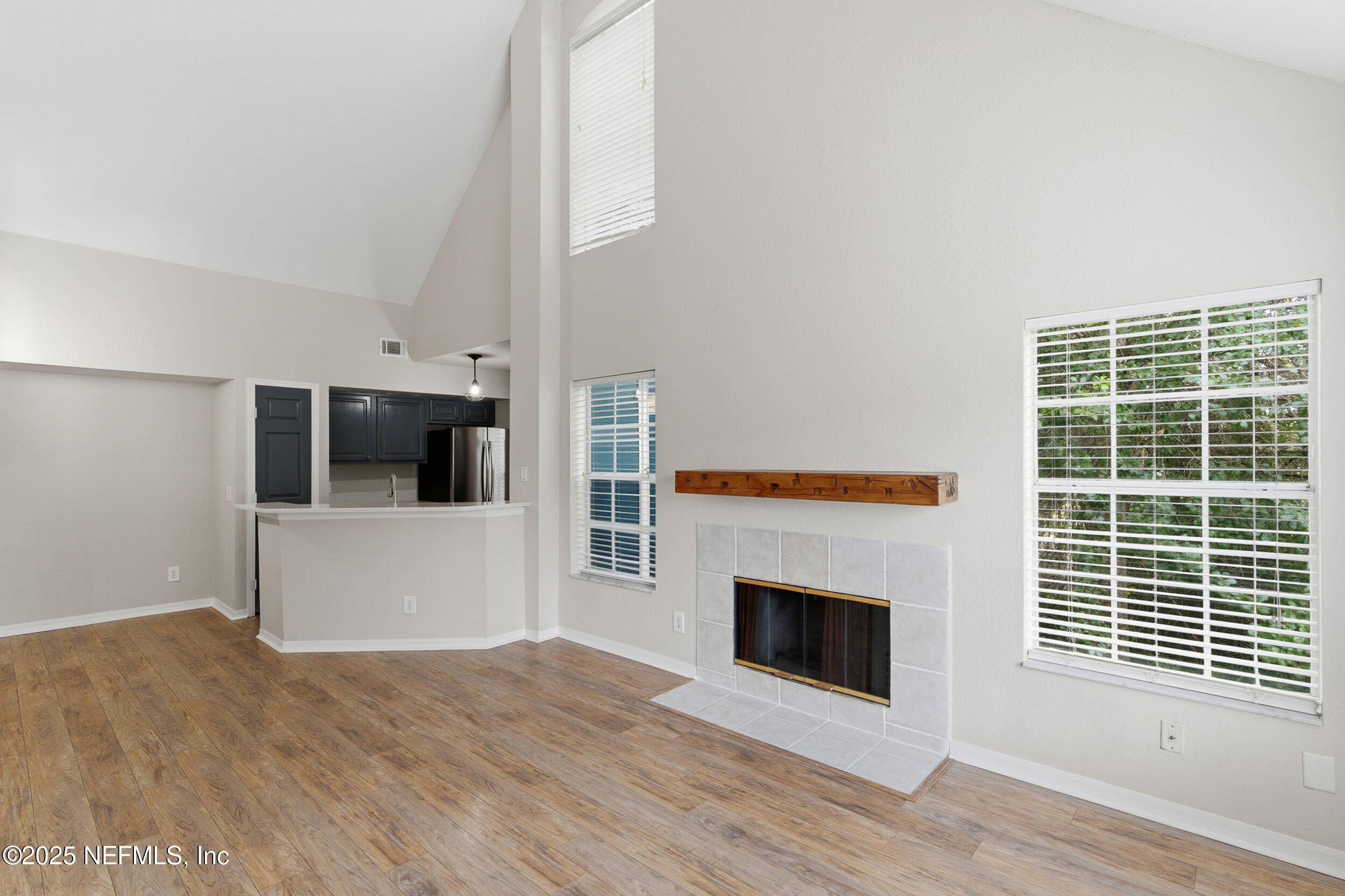 13700 RICHMOND PARK Drive N 607