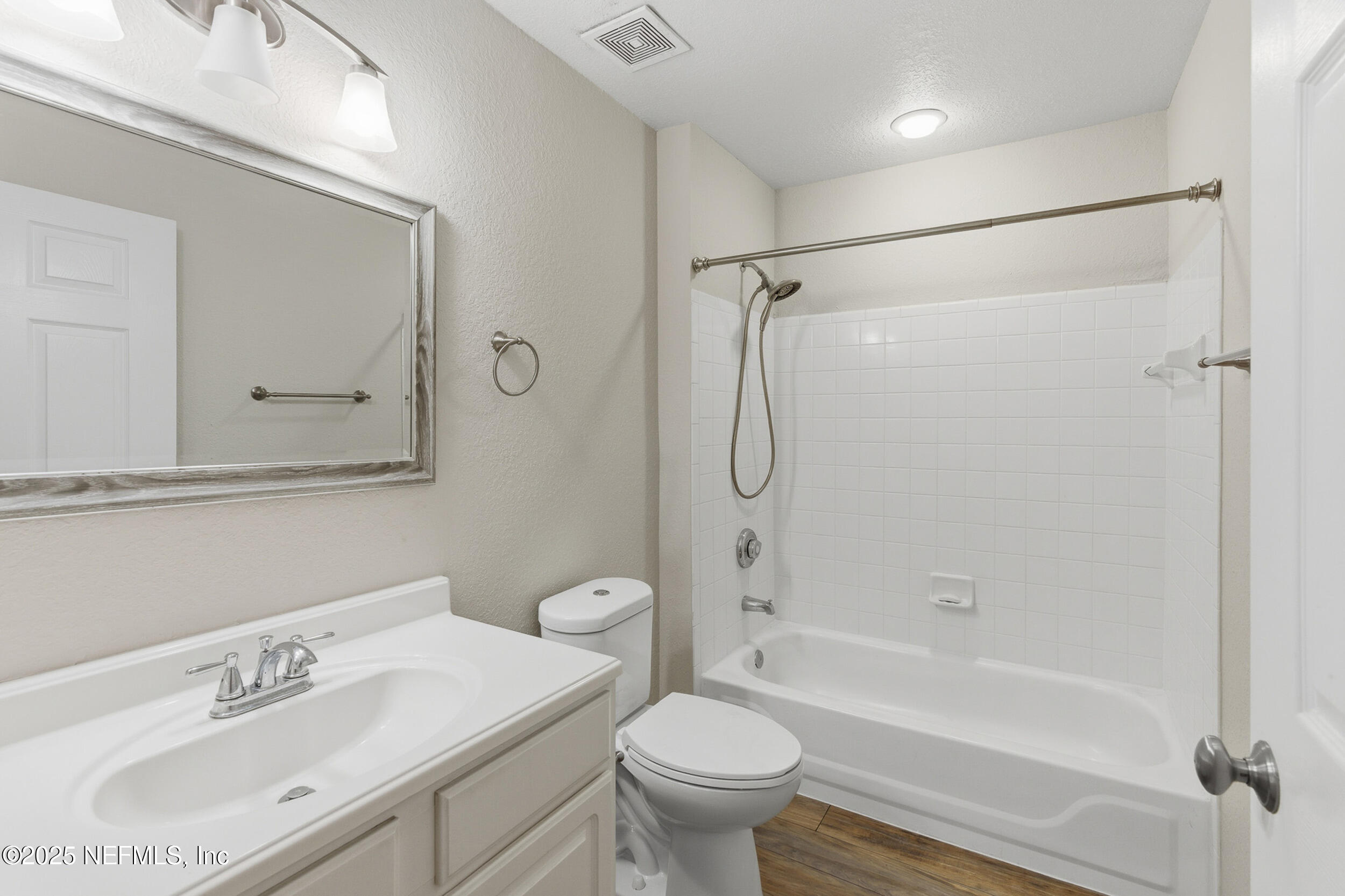 13700 RICHMOND PARK Drive N 607
