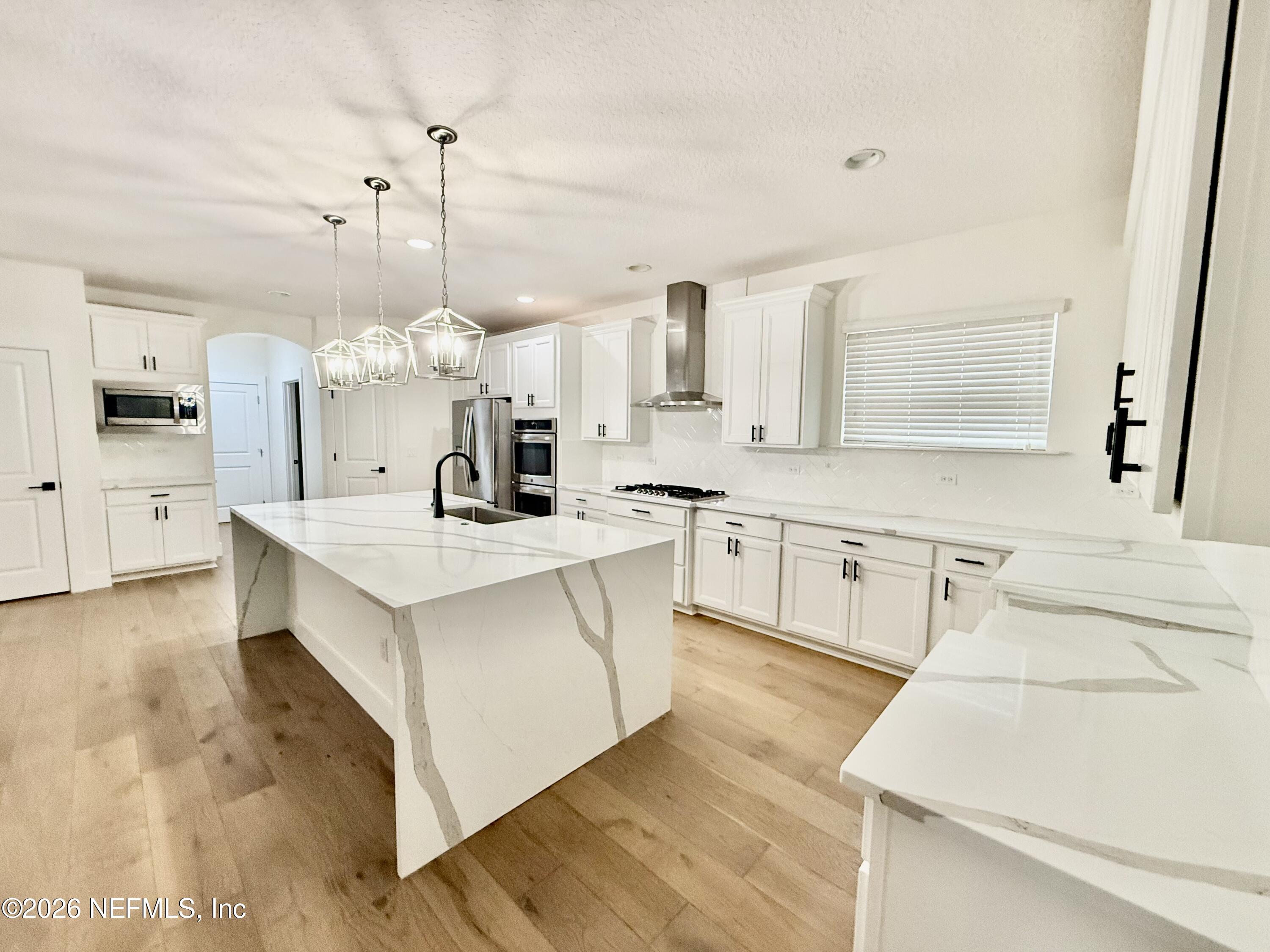154 KIWI PALM Court
