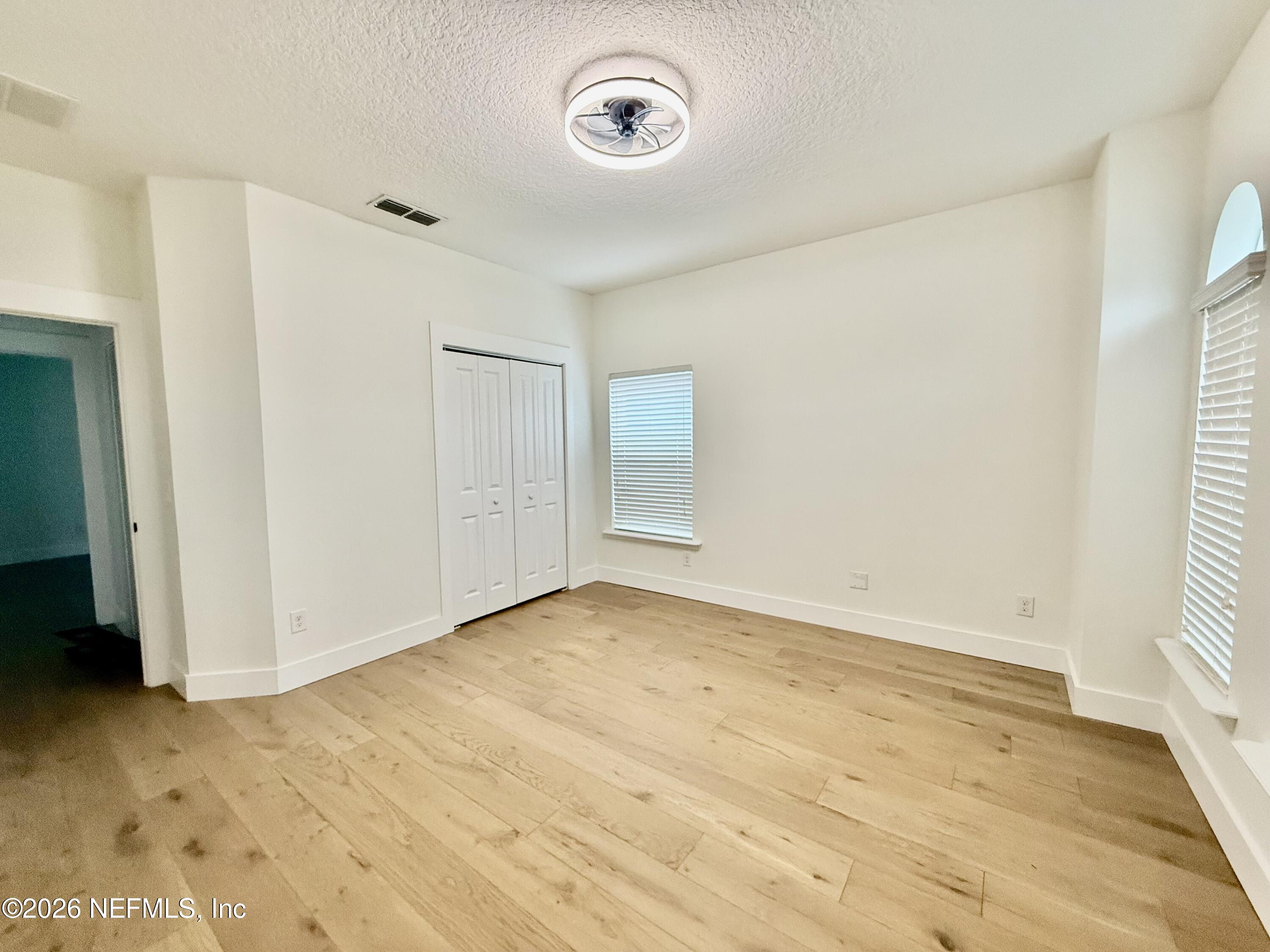 154 KIWI PALM Court