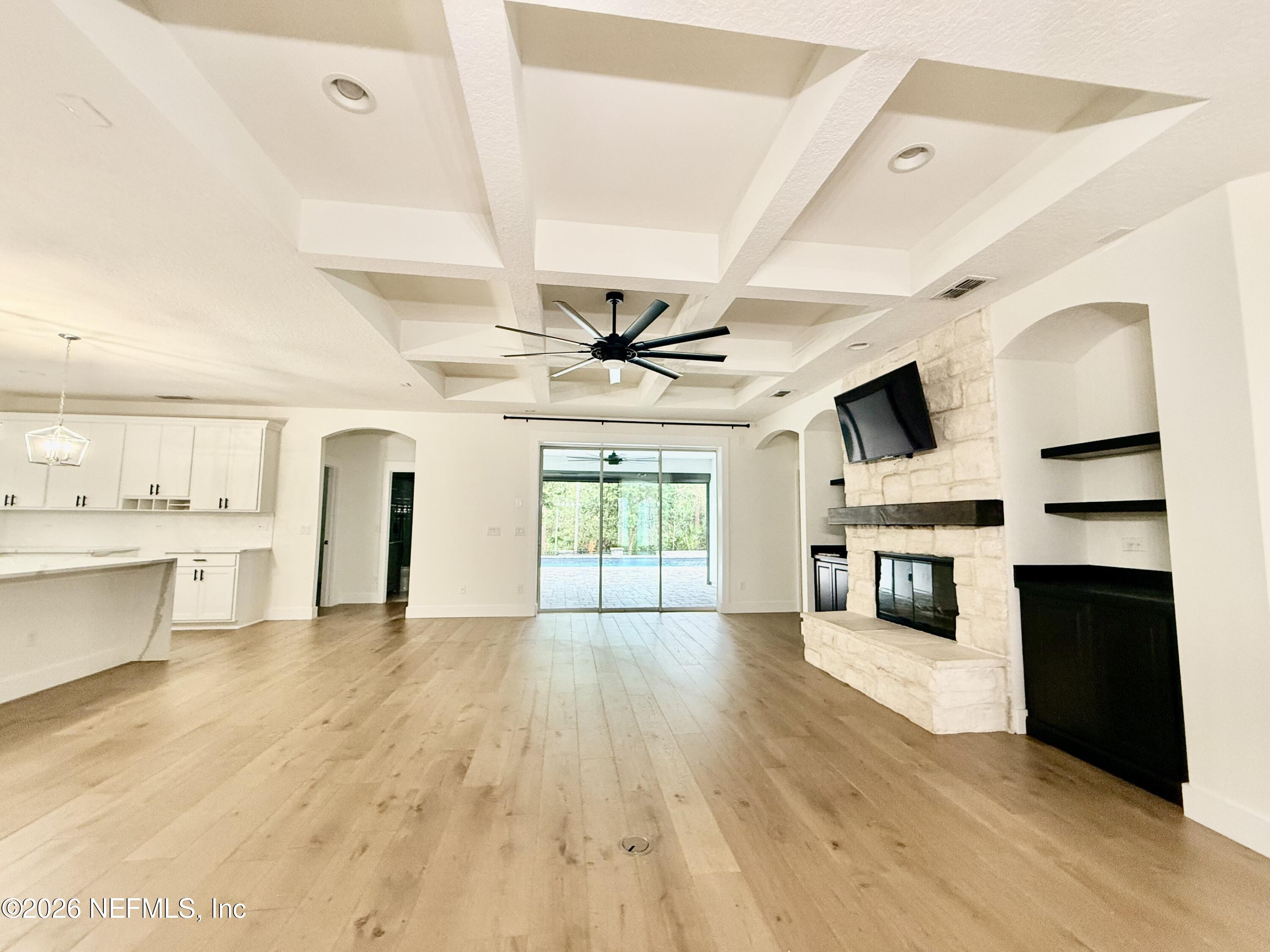 154 KIWI PALM Court