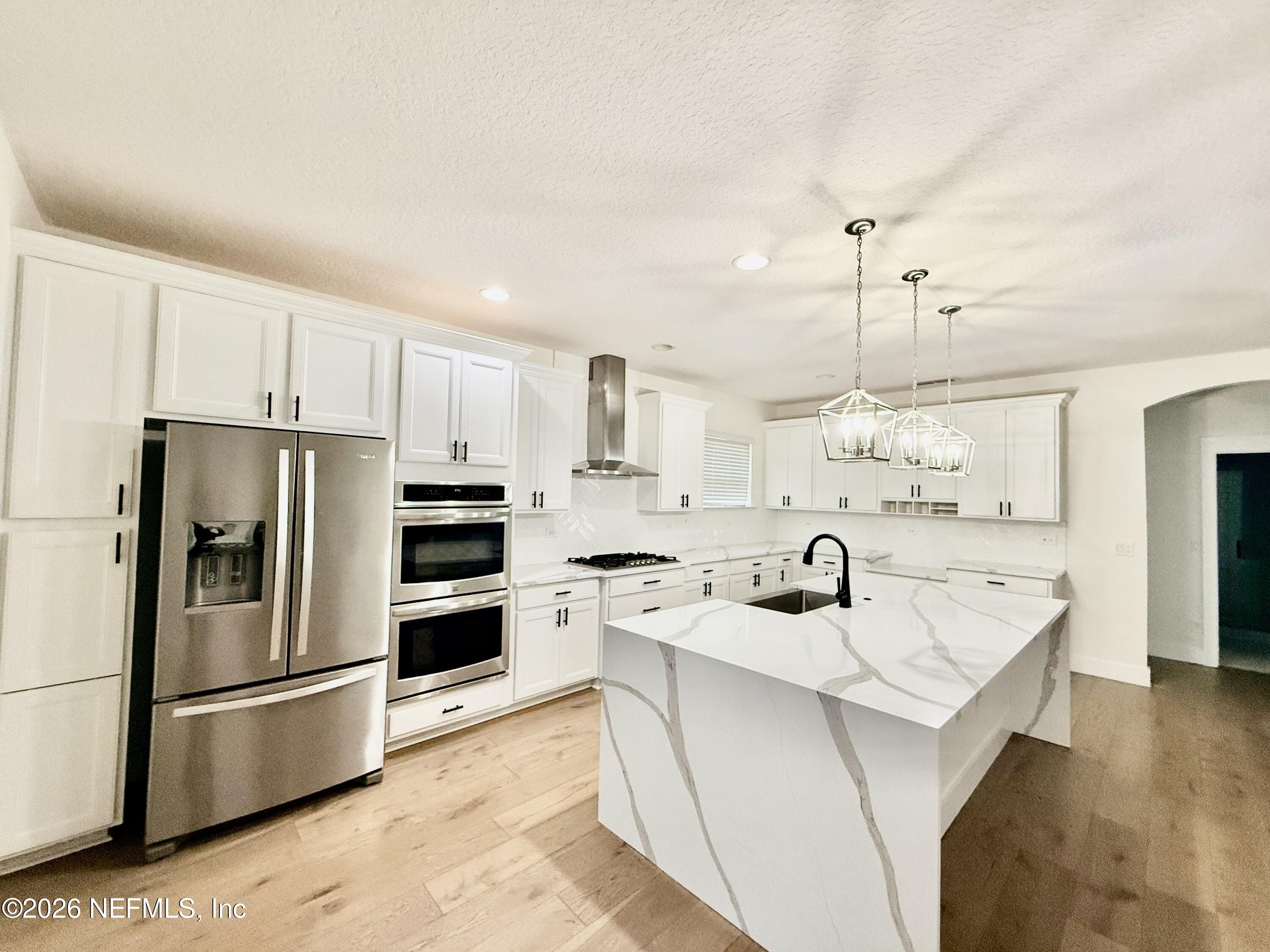 154 KIWI PALM Court