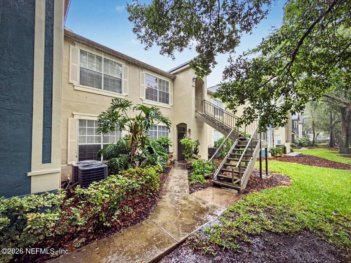 13703 RICHMOND PARK Drive N 3310