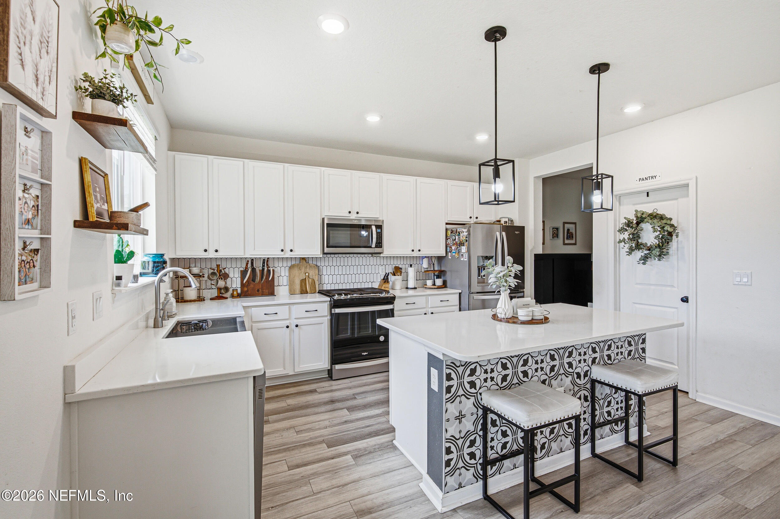 12122 HOPKINTON Court