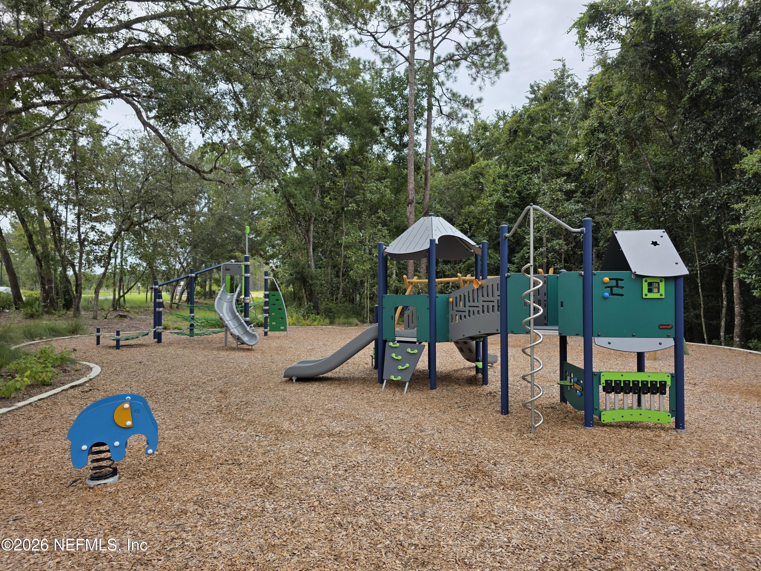 80 WALNUT GLEN Court, St. Johns