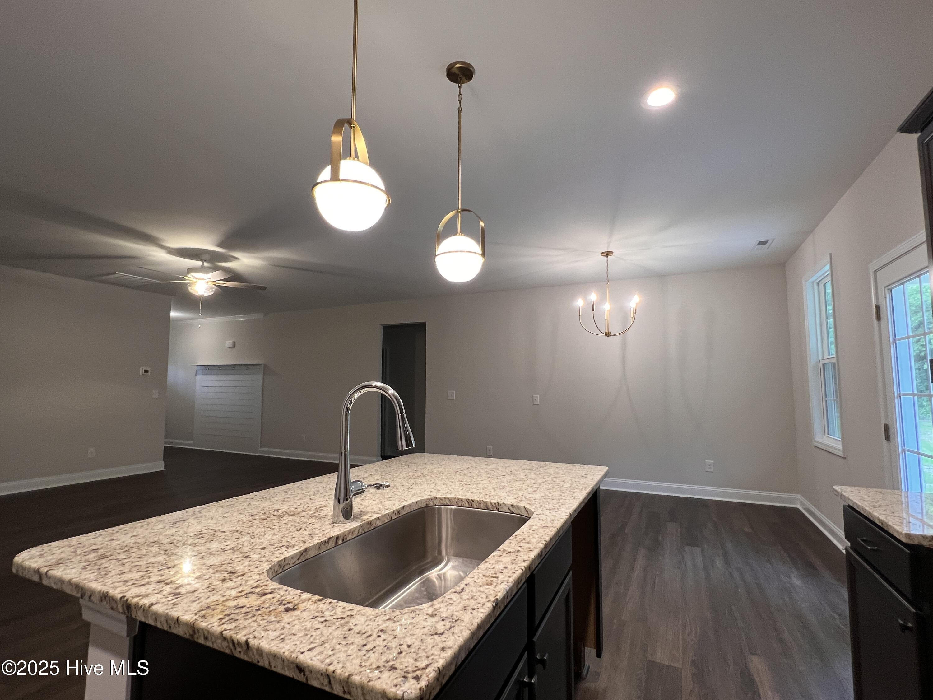 218 Sacksonia Street