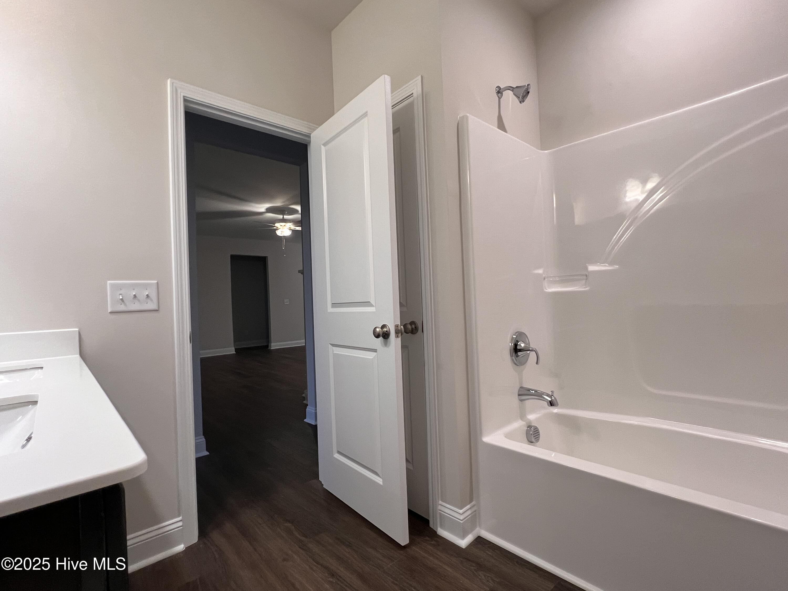 218 Sacksonia Street