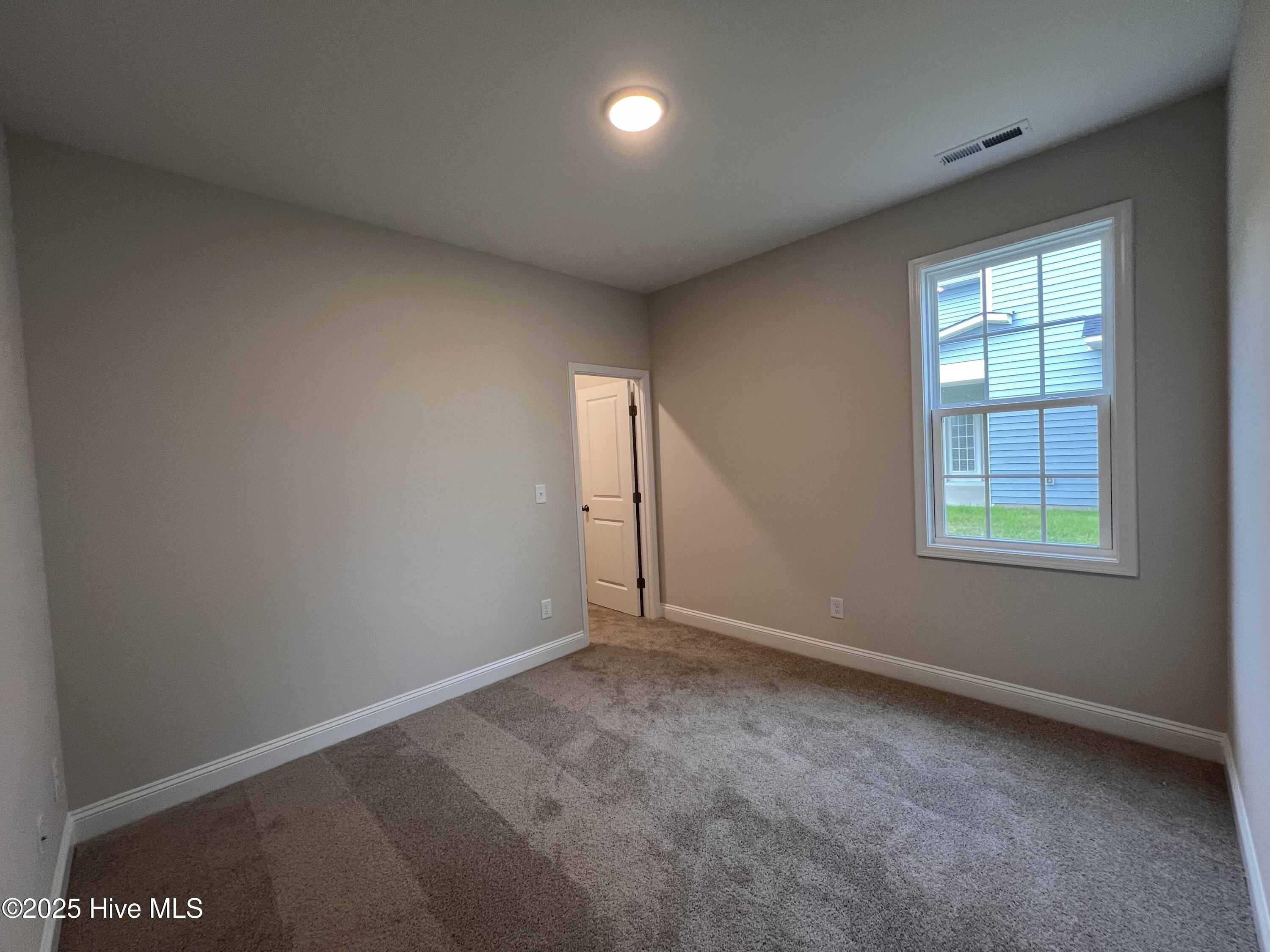 218 Sacksonia Street