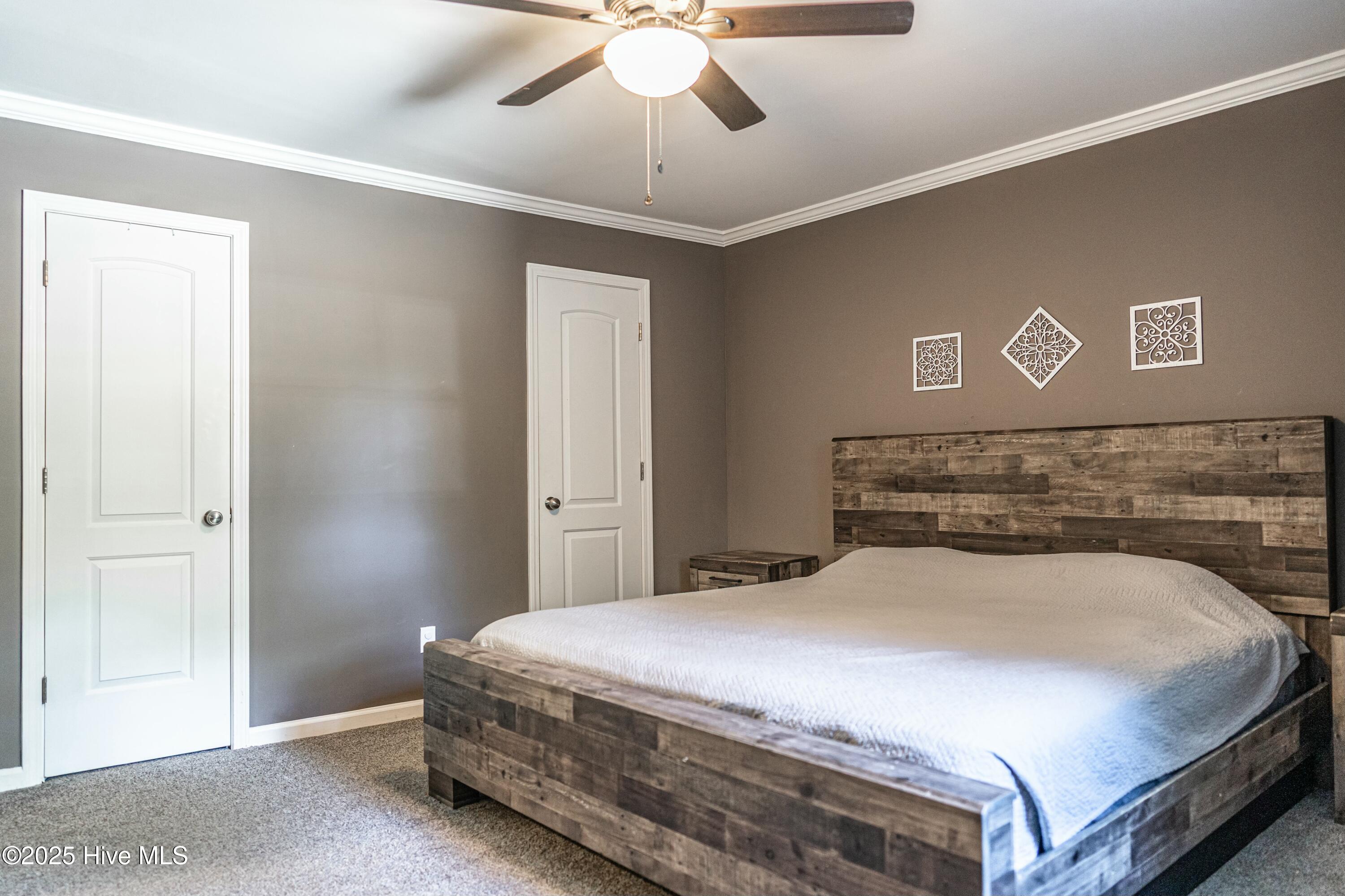 124 Shenandoah Road E