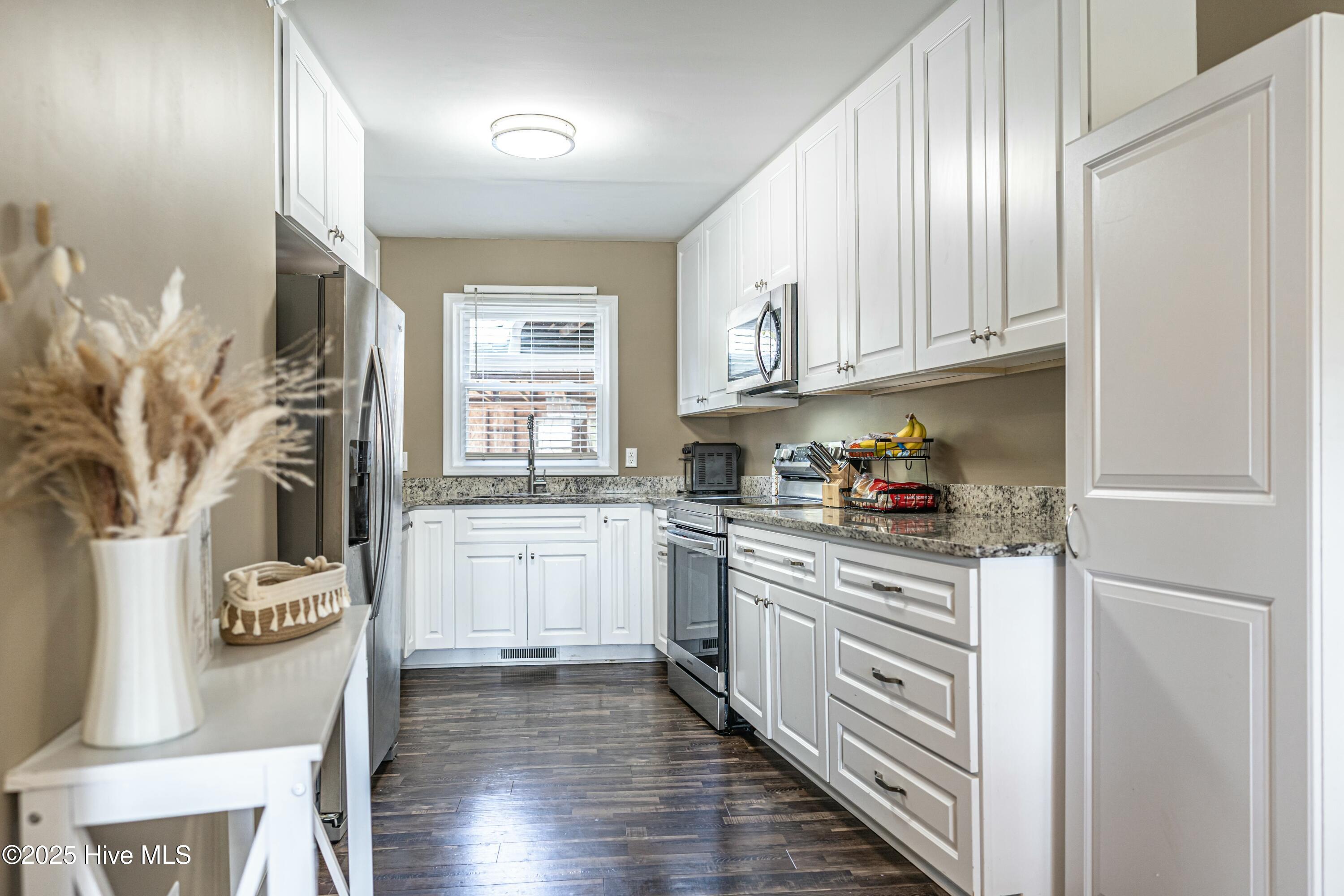 124 Shenandoah Road E